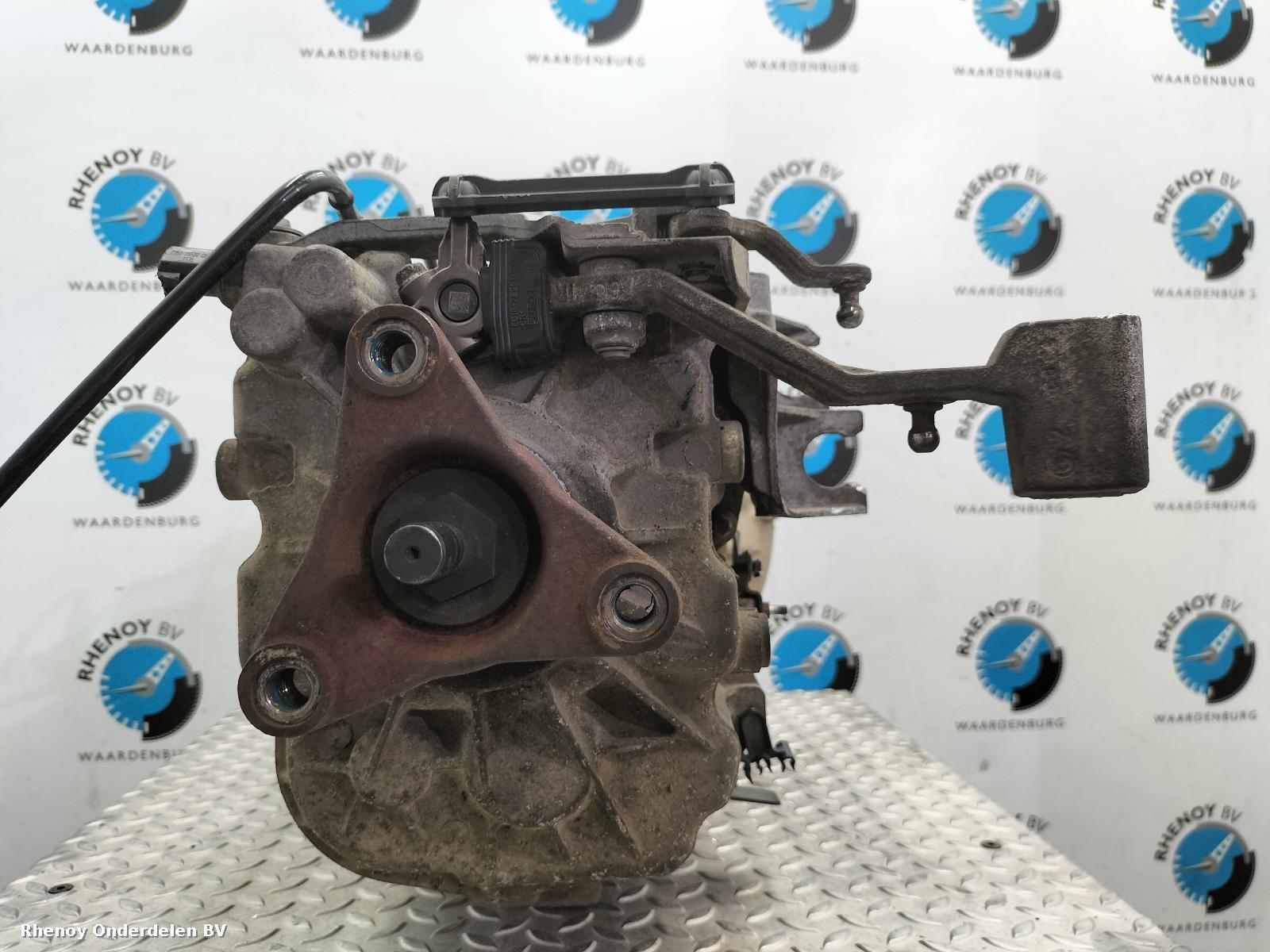 2015 FORD TRANSIT Gearbox View Auto part Gearbox FORD TRANSIT 2015