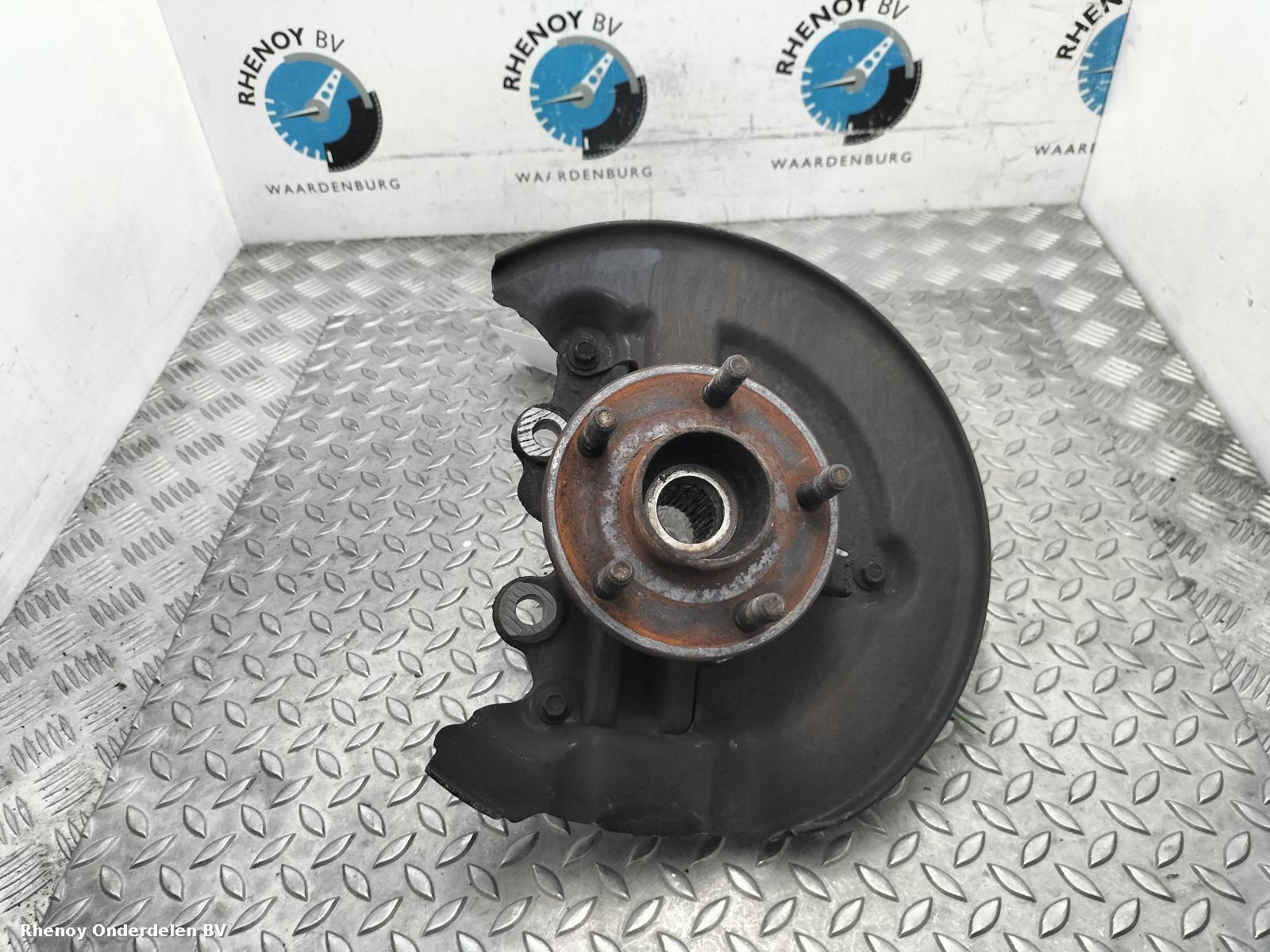 Bekijk Auto-onderdeel FUSEE LV FORD FOCUS 2015
