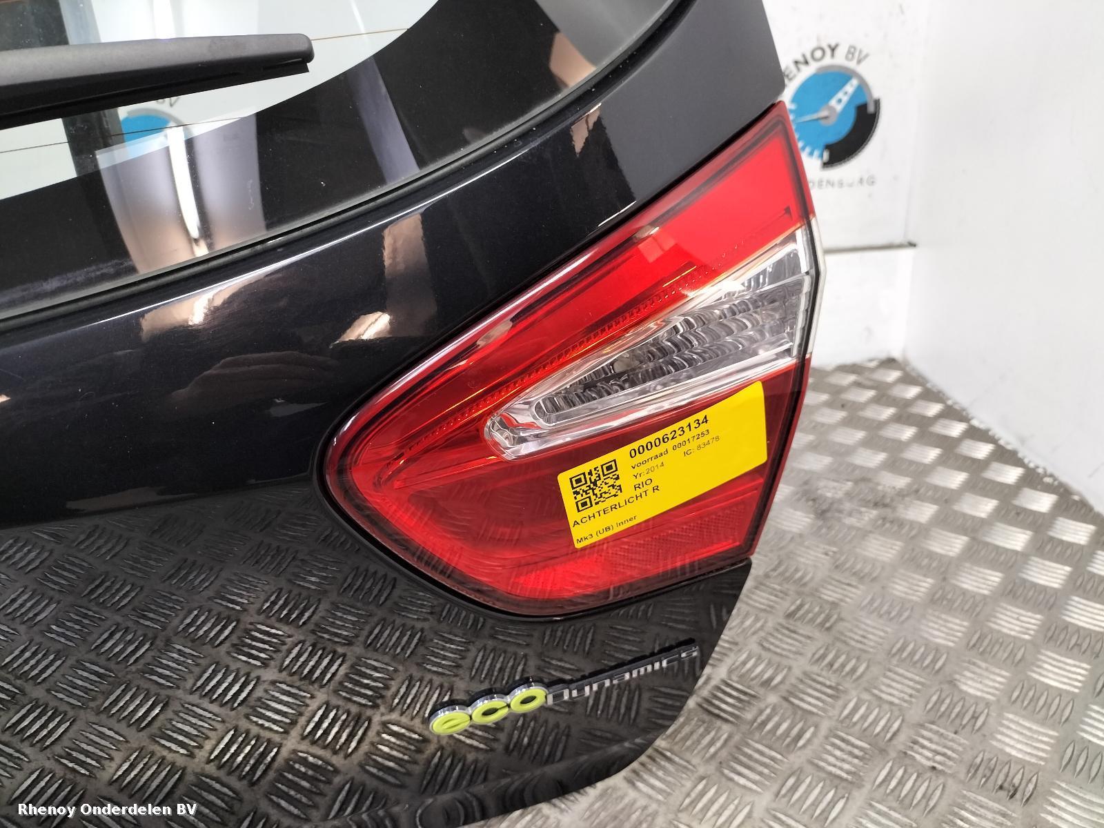 Bekijk Auto-onderdeel ACHTERLICHT R KIA RIO 2014