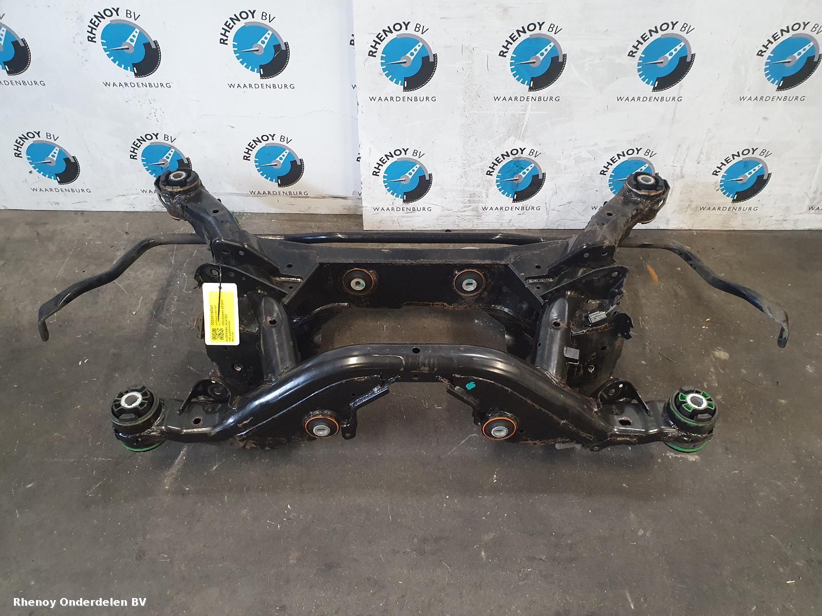 Bekijk Auto-onderdeel SUBFRAME ACHTER LAND ROVER DISCOVERY SPORT 2019