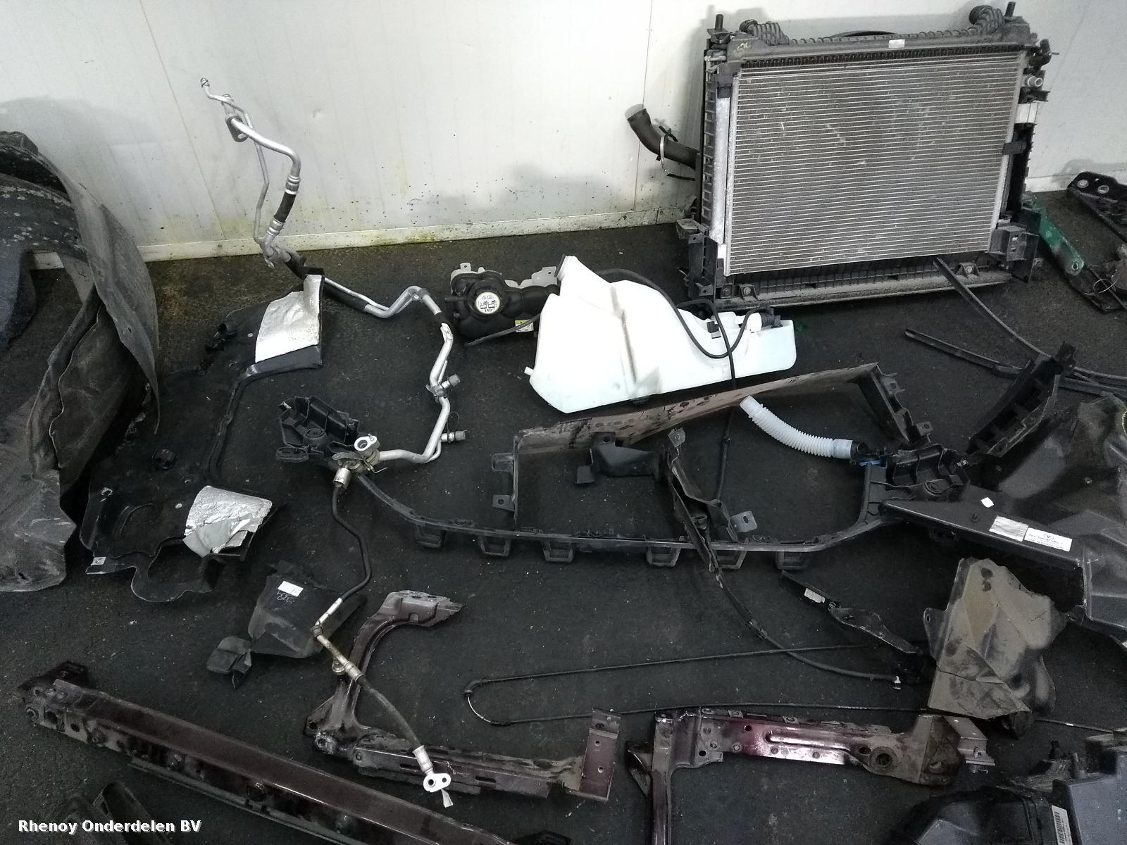View Auto part VOORKOP COMPLEET JAGUAR XF 2017