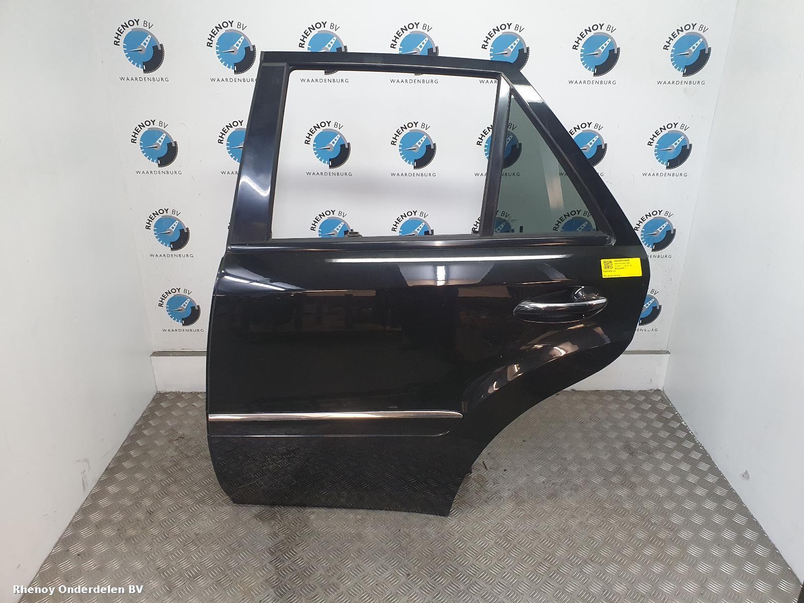 Bekijk Auto-onderdeel PORTIER LA  MERCEDES M CLASS 2007