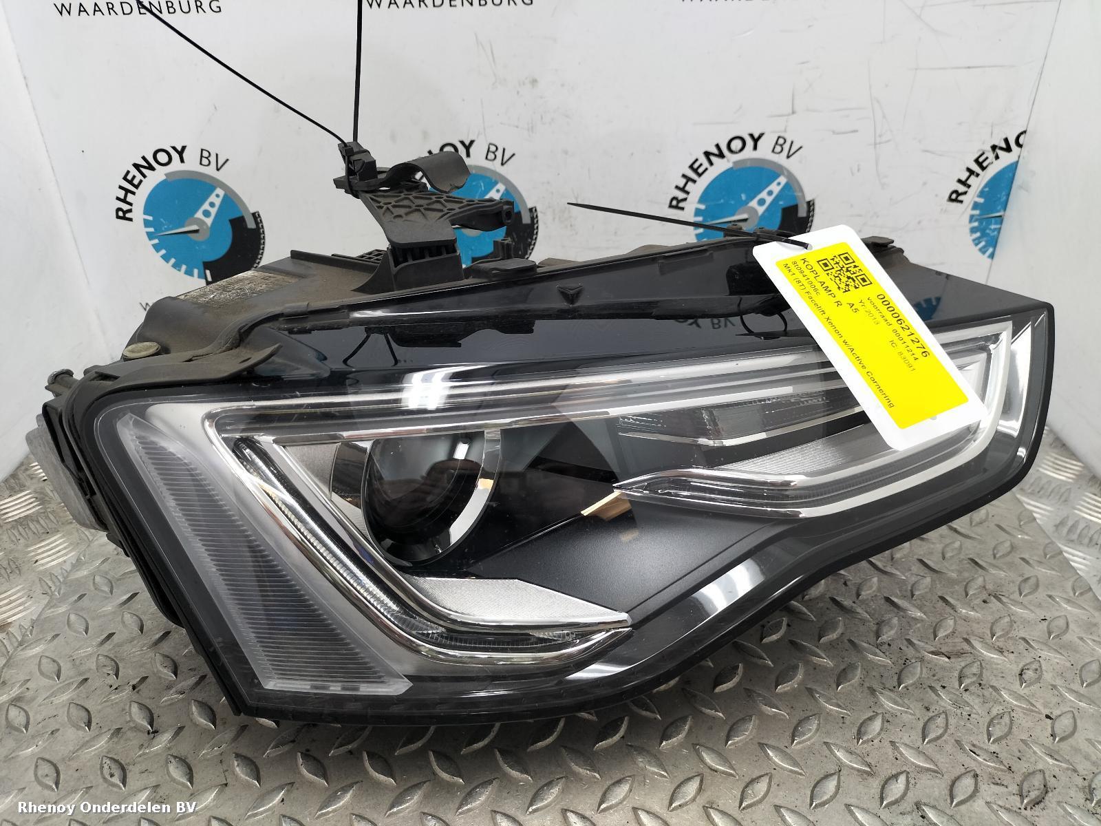 Bekijk Auto-onderdeel KOPLAMP R AUDI A5 2013