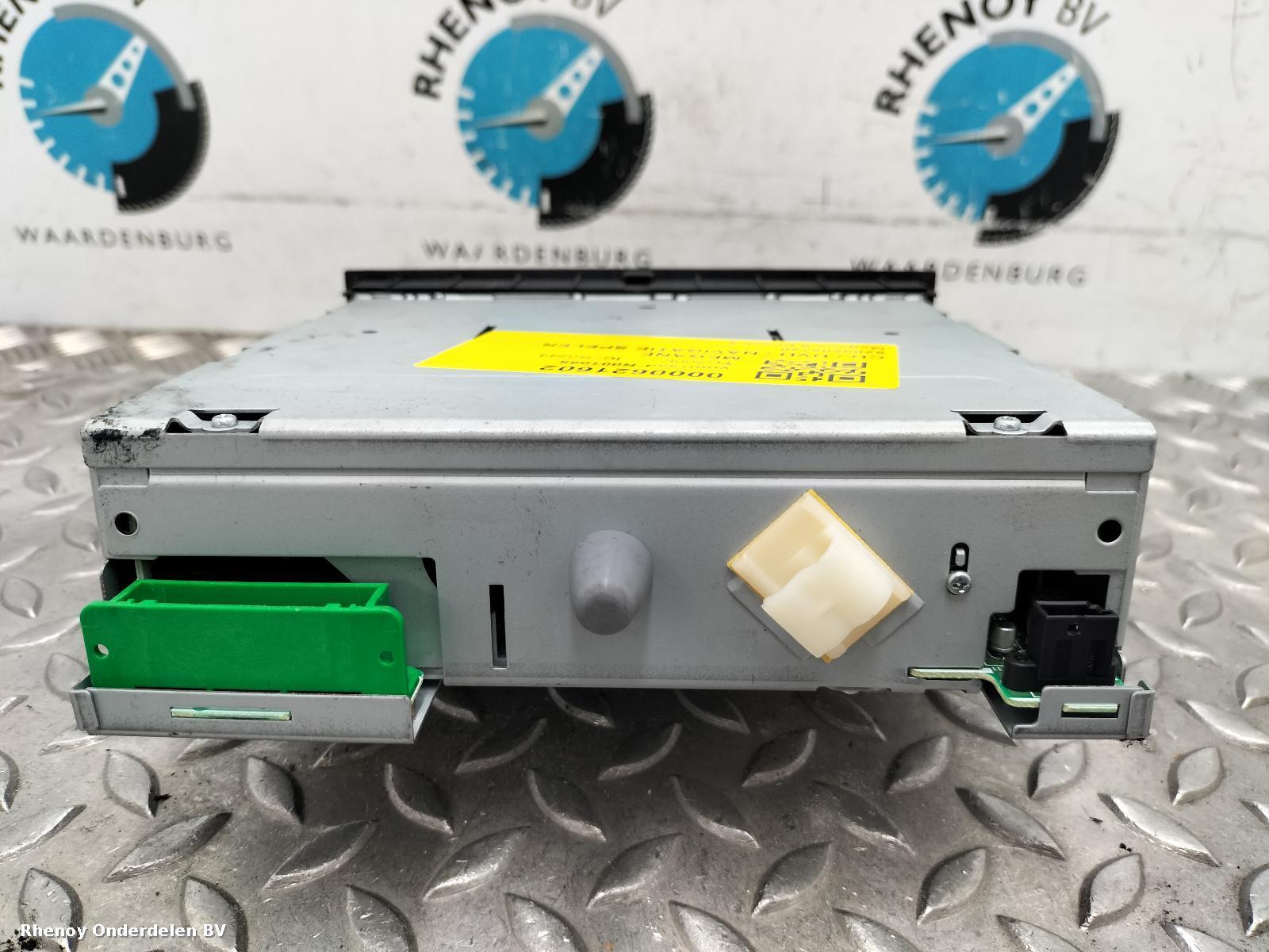 View Auto part CD / DVD / NAVIGATIE SPELER RENAULT MEGANE 2006