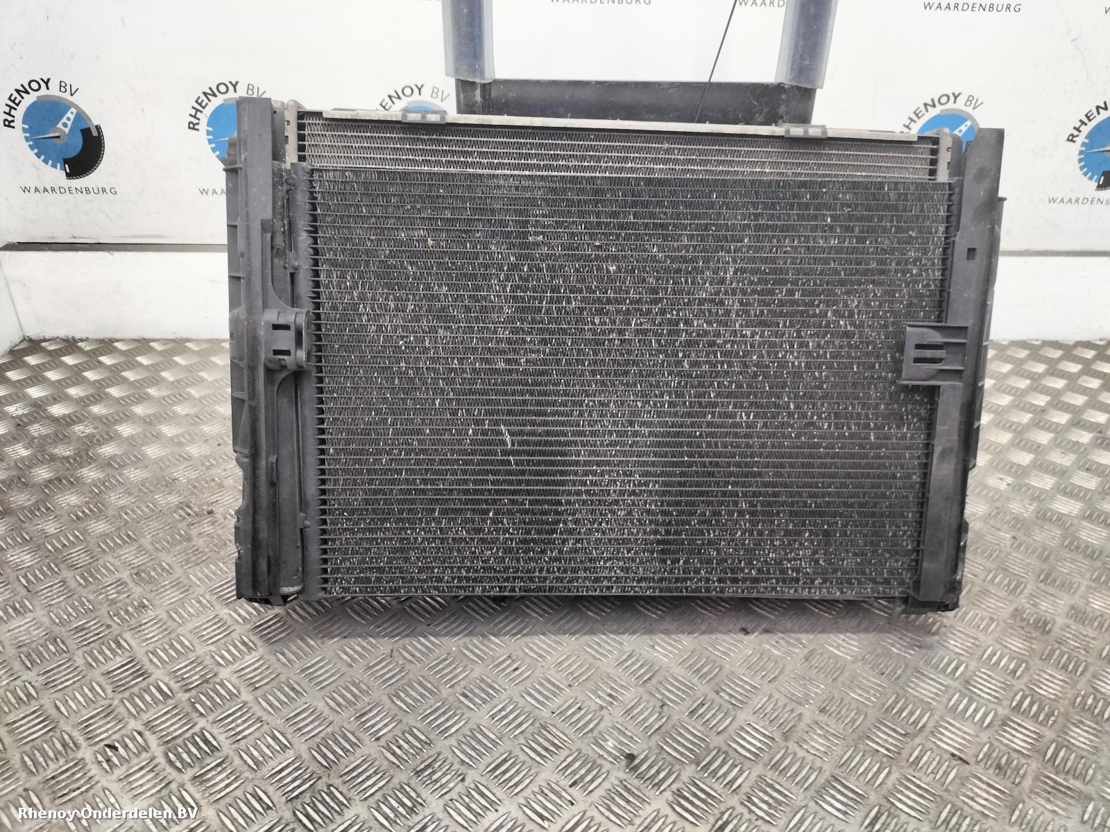 Bekijk Auto-onderdeel KOELERPAKKET BMW 3 SERIES 2008