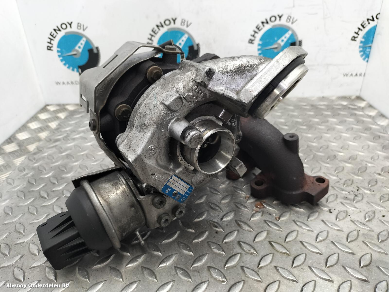 Bekijk Auto-onderdeel TURBO VOLKSWAGEN GOLF 2014
