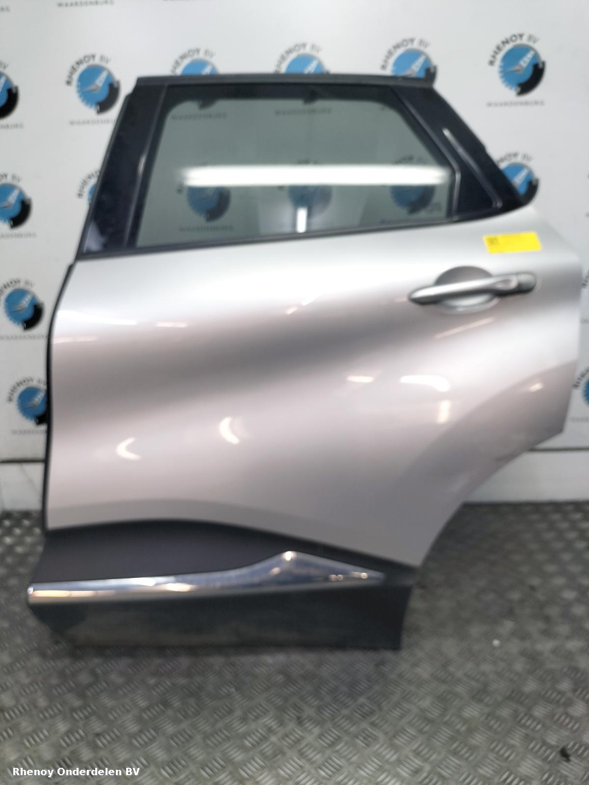 Bekijk Auto-onderdeel PORTIER LA  RENAULT CAPTUR 2014