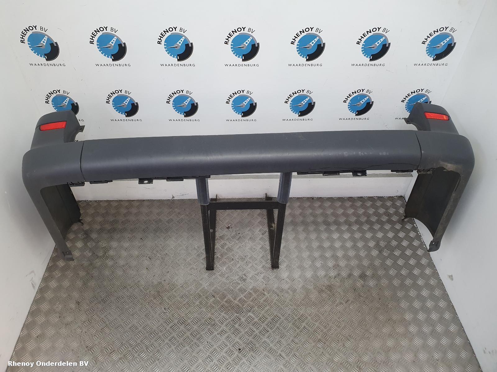 Bekijk Auto-onderdeel BUMPER ACHTER MERCEDES VITO 2013