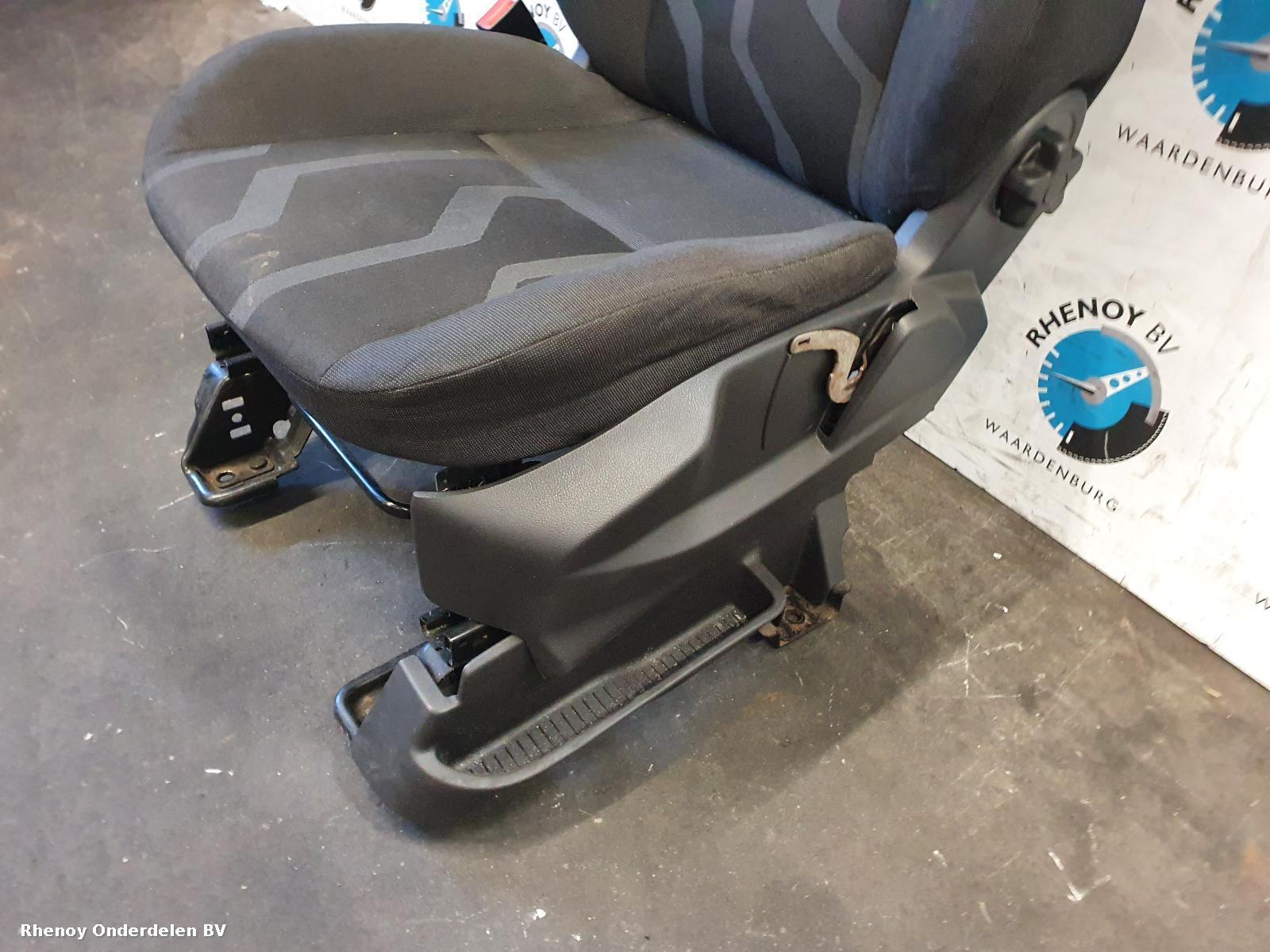 2016 FORD TRANSIT CONNECT STOEL VOOR View Auto part STOEL VOOR FORD TRANSIT CONNECT 2016