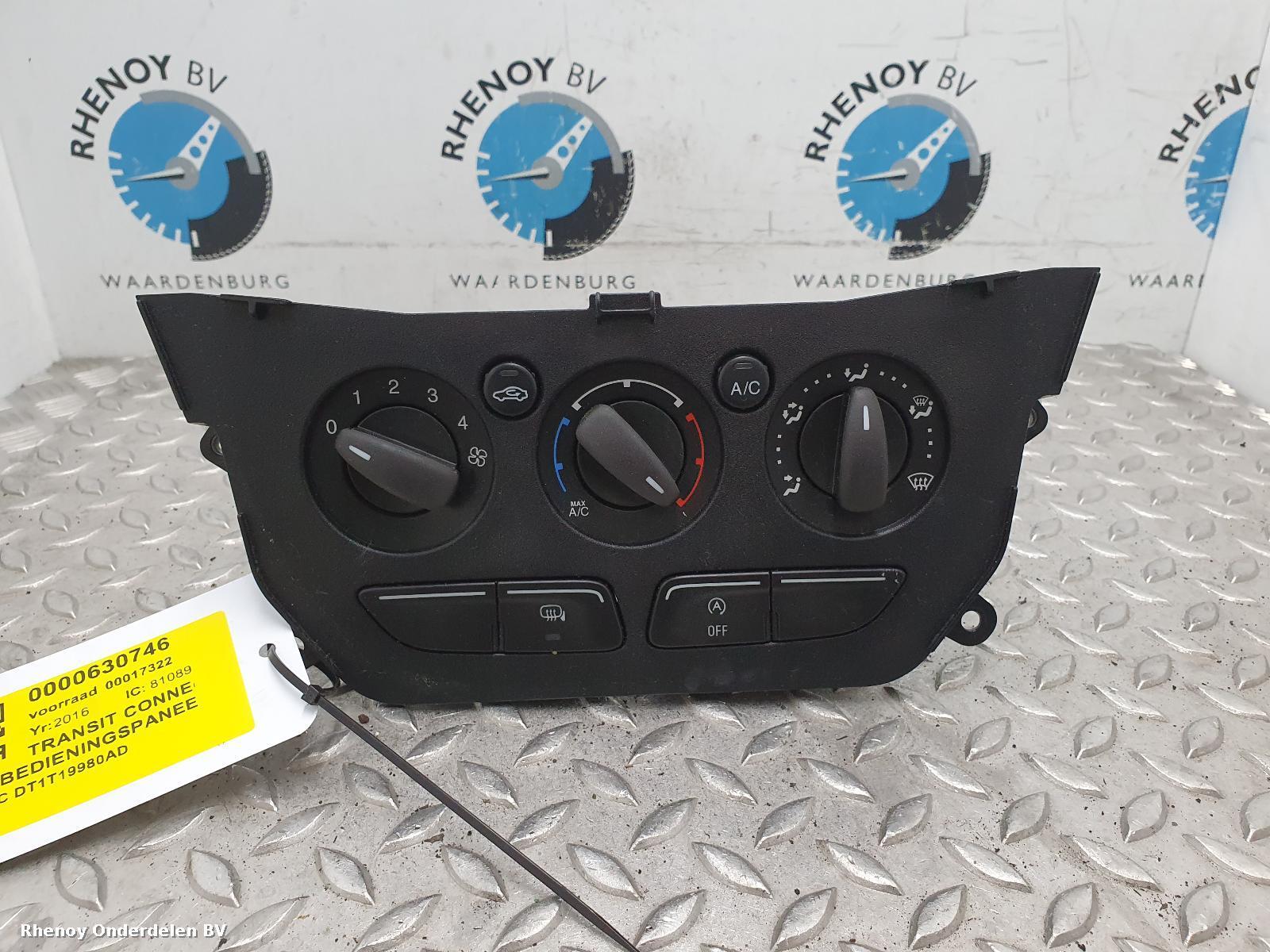 Bekijk Auto-onderdeel KACHEL BEDIENINGSPANEEL FORD TRANSIT CONNECT 2016