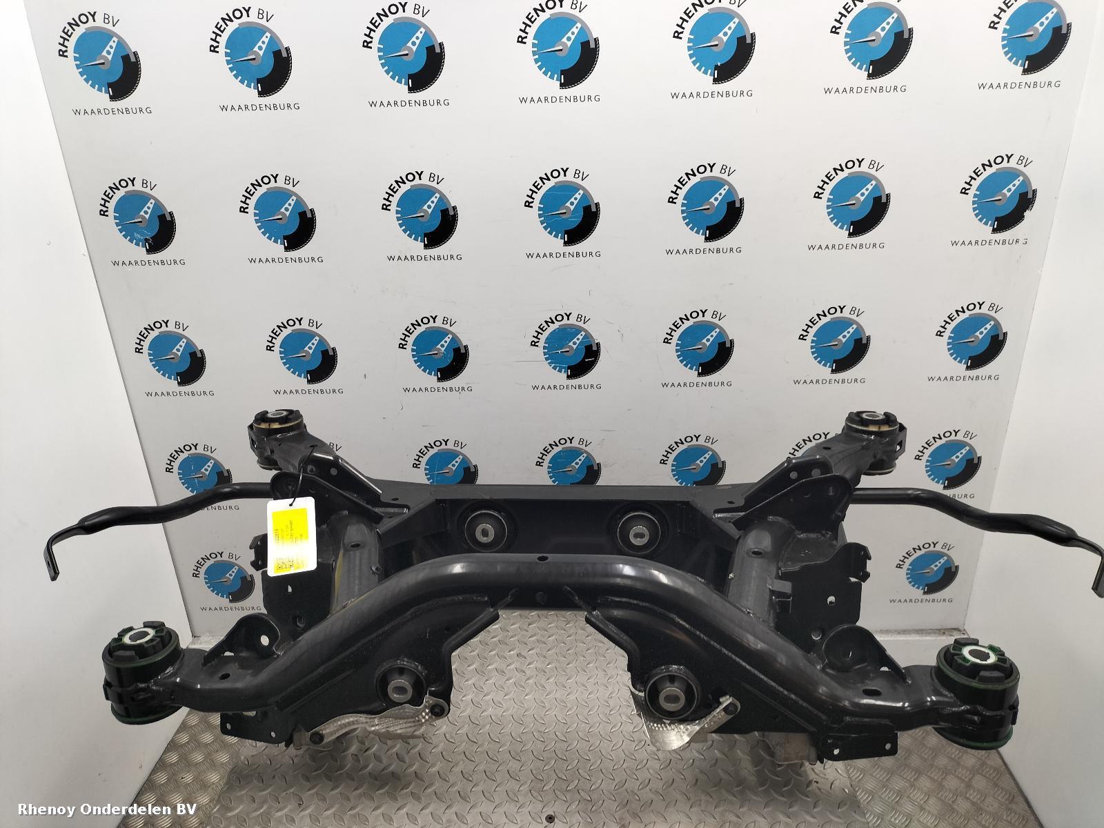 Bekijk Auto-onderdeel SUBFRAME ACHTER LAND ROVER DISCOVERY SPORT 2019