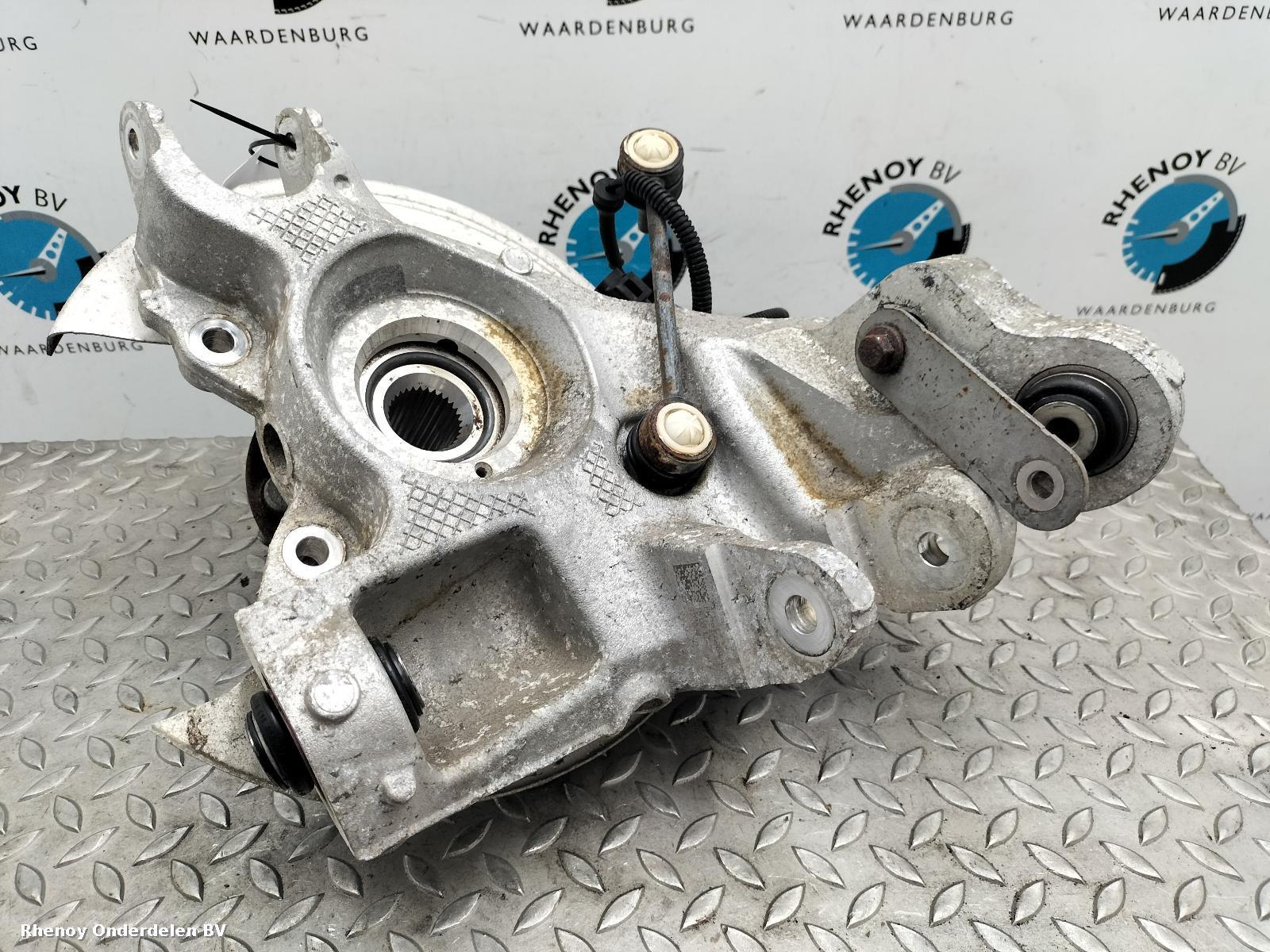 View Auto part LR Hub/Stub Axle Assembly LAND ROVER DISCOVERY SPORT 2015