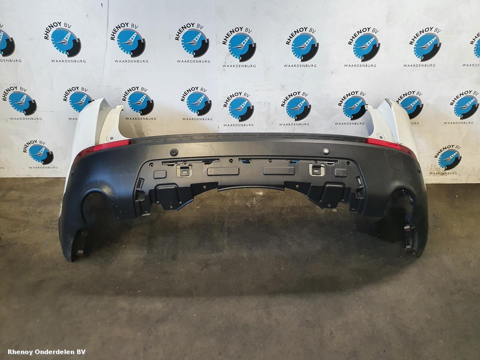 Bekijk Auto-onderdeel BUMPER ACHTER LAND ROVER DISCOVERY SPORT 2015