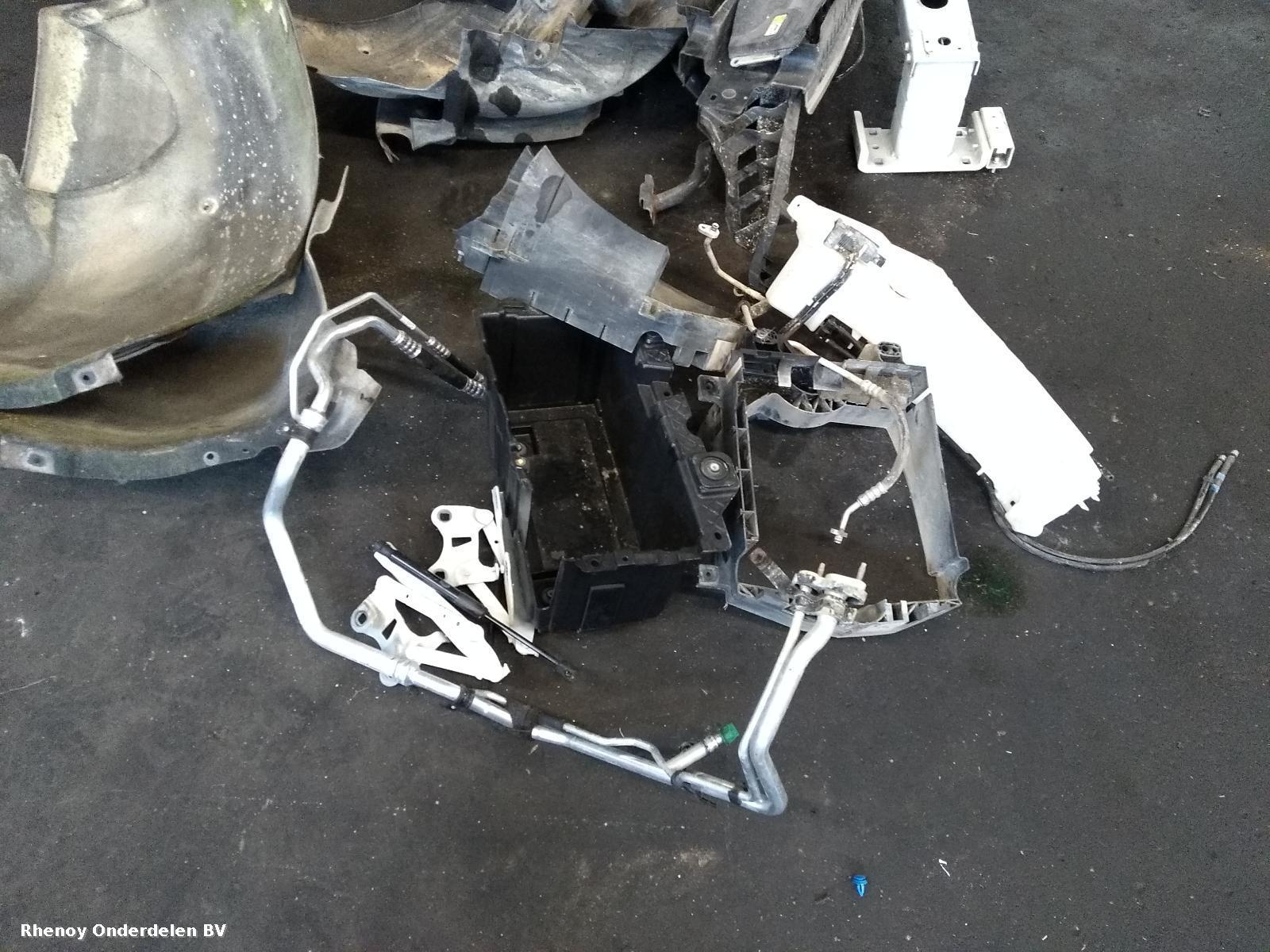 2016 LAND ROVER RANGE ROVER SPORT VOORKOP COMPLEET View Auto part VOORKOP COMPLEET LAND ROVER RANGE ROVER SPORT 2016