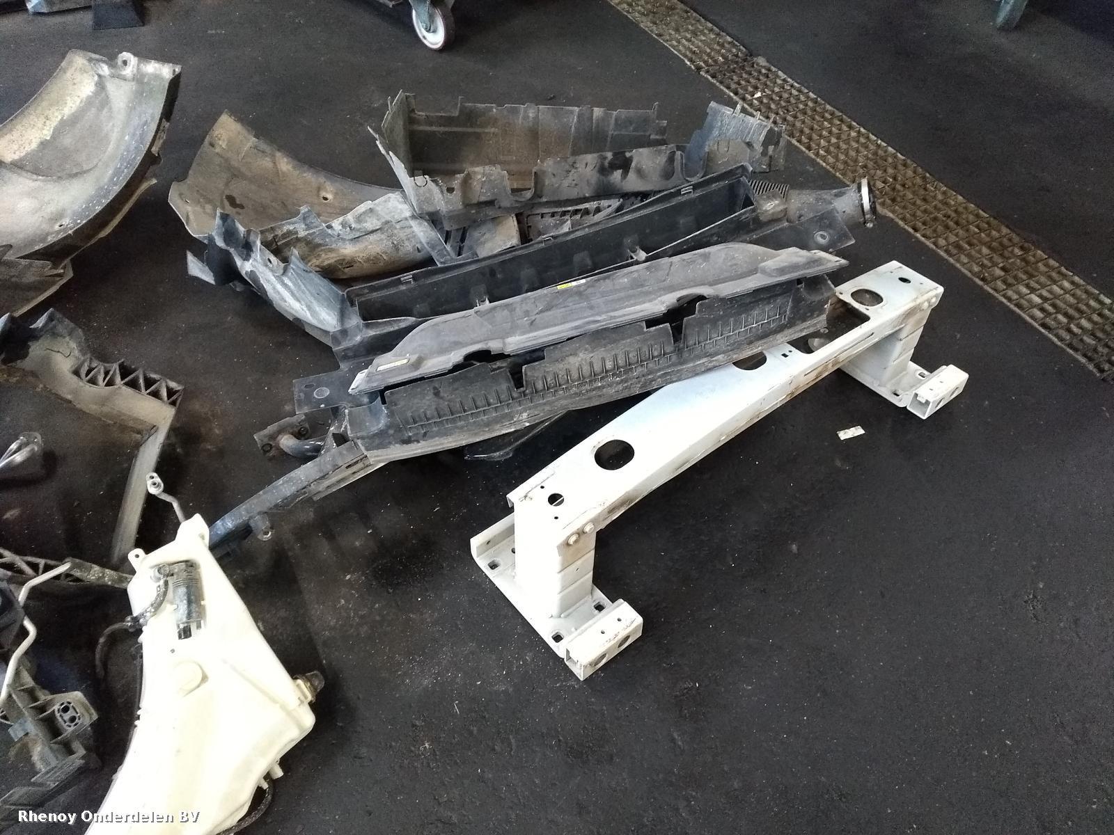 2016 LAND ROVER RANGE ROVER SPORT VOORKOP COMPLEET View Auto part VOORKOP COMPLEET LAND ROVER RANGE ROVER SPORT 2016