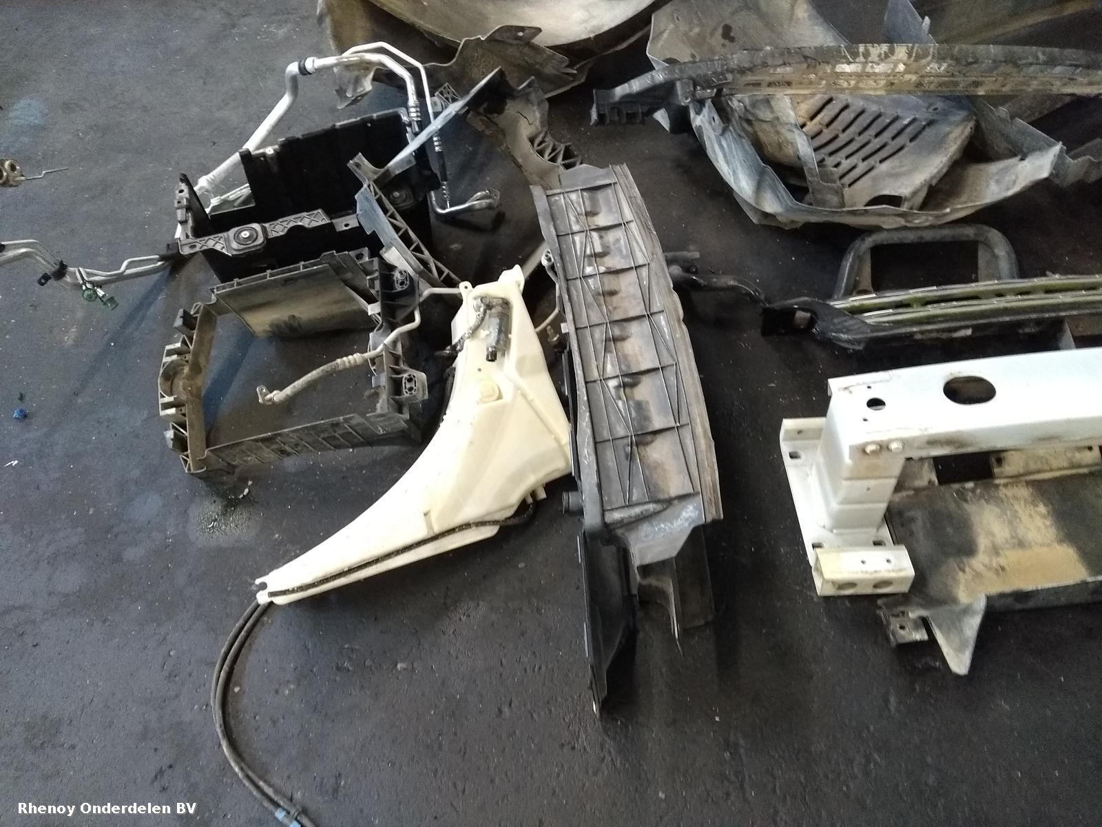 2016 LAND ROVER RANGE ROVER SPORT VOORKOP COMPLEET View Auto part VOORKOP COMPLEET LAND ROVER RANGE ROVER SPORT 2016