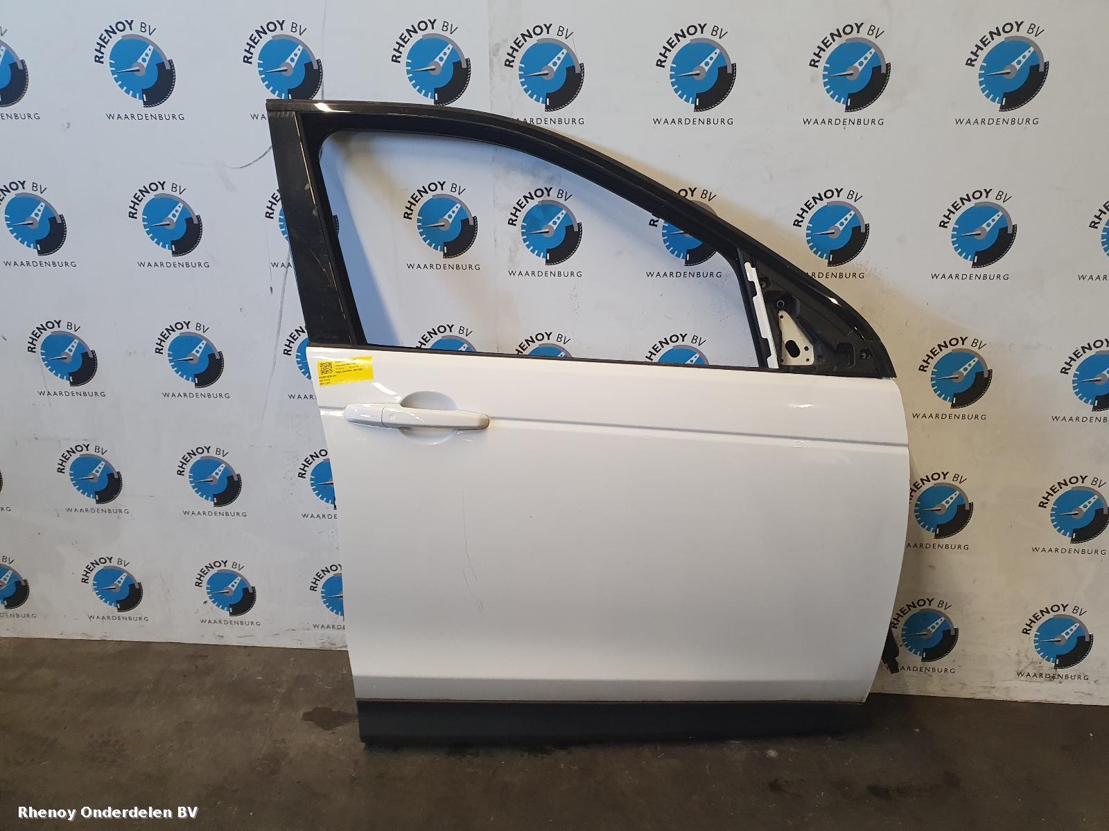 View Auto part R Front Door LAND ROVER DISCOVERY SPORT 2019