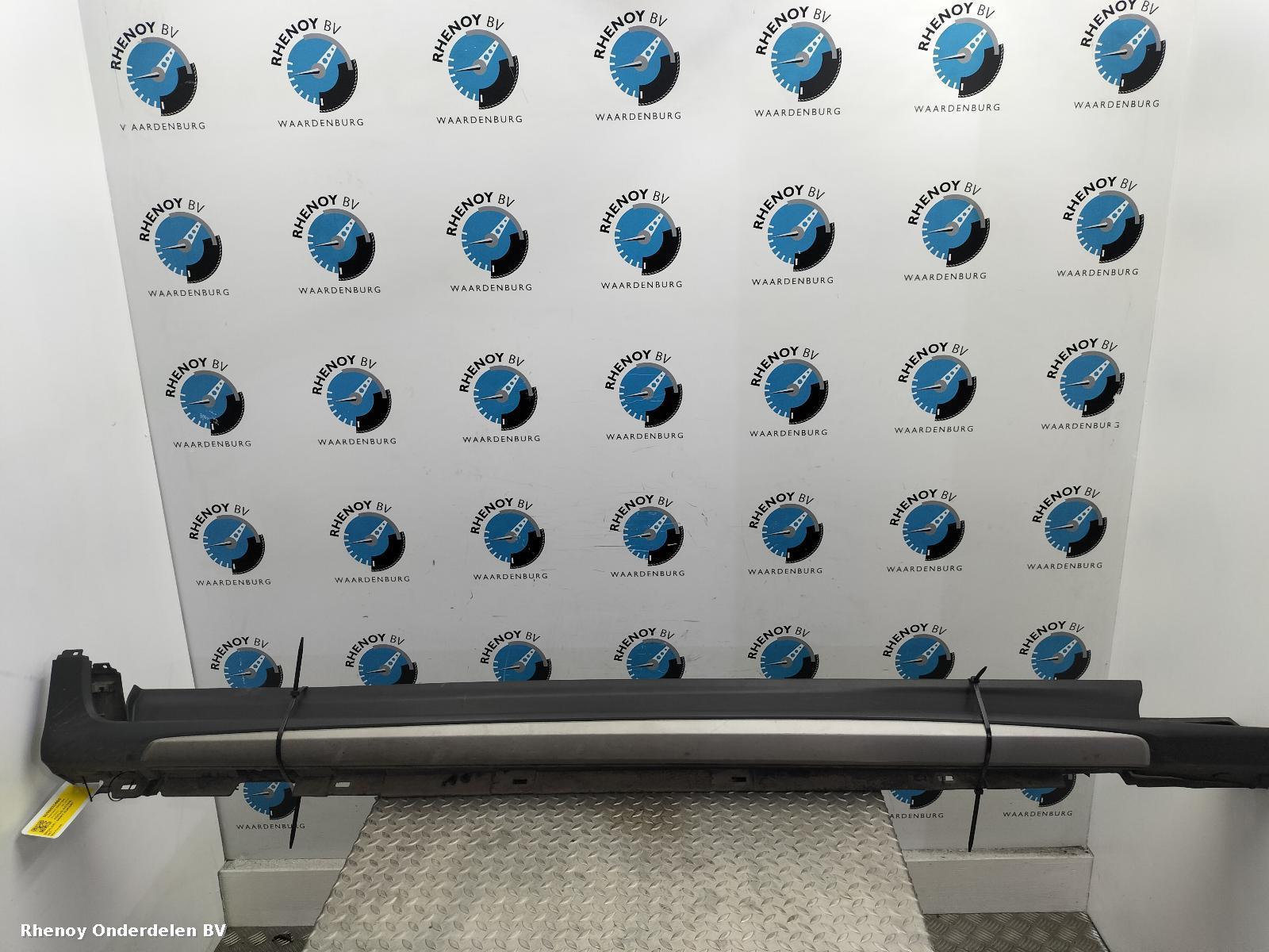 Bekijk Auto-onderdeel SPOILER / SKIRT ZIJKANT FORD FOCUS ACTIVE 2022