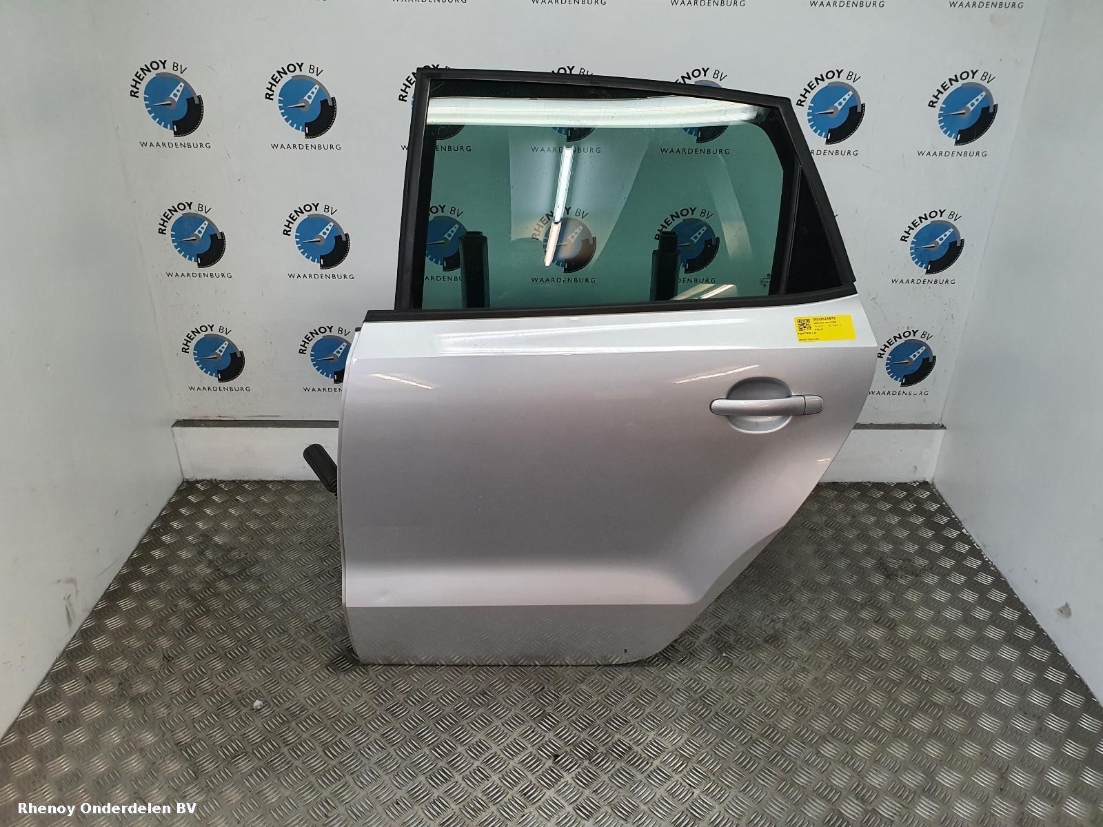 Bekijk Auto-onderdeel PORTIER LA  VOLKSWAGEN POLO 2012