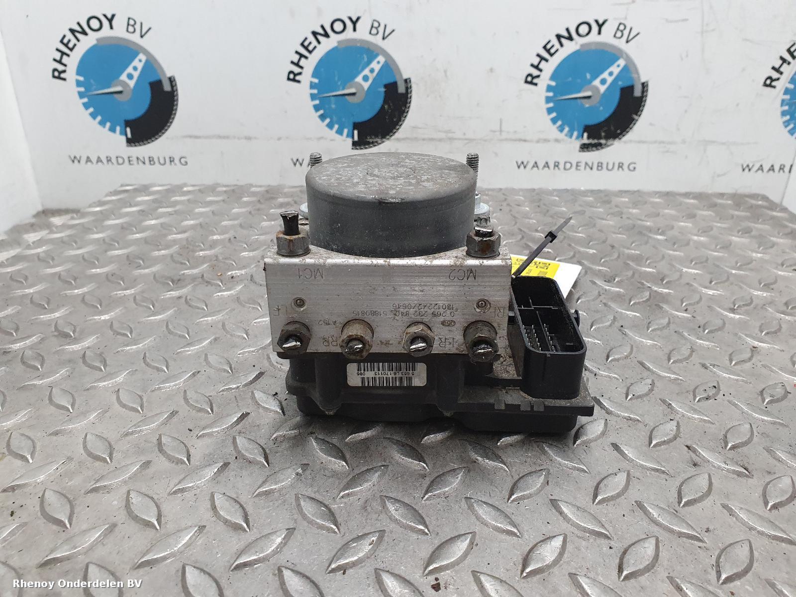 Bekijk Auto-onderdeel ABS POMP  FIAT 500 2013