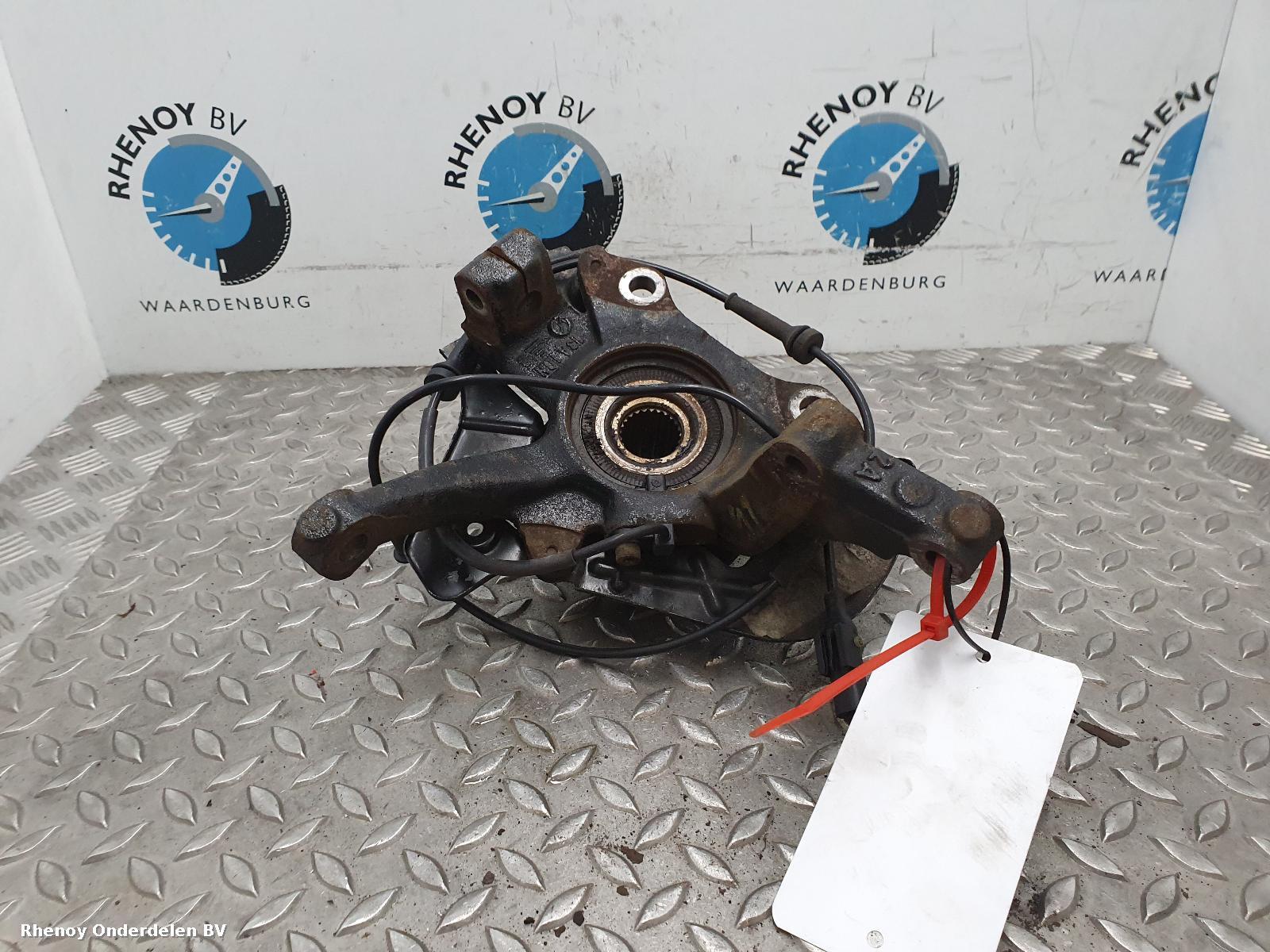 View Auto part RF Hub/Stub Axle Assembly FIAT 500 2013