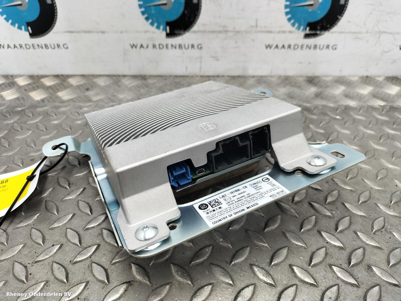 Bekijk Auto-onderdeel RADIO FORD KUGA 2022