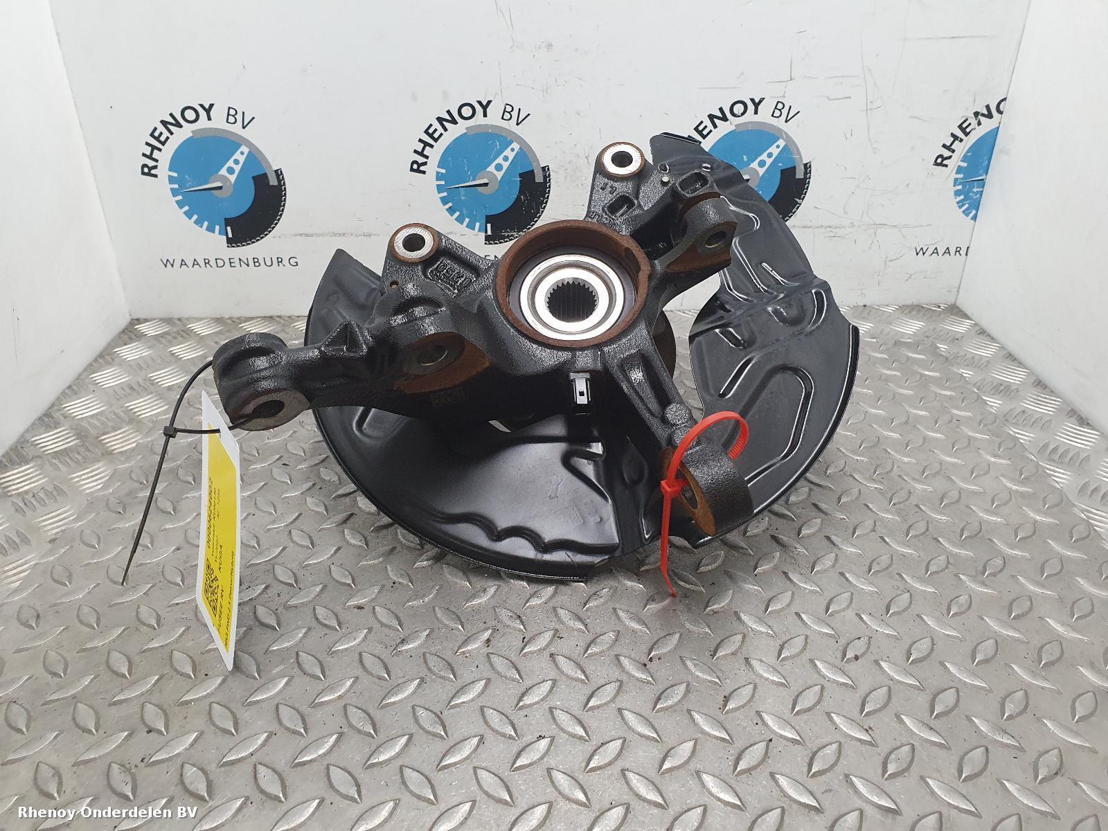 Bekijk Auto-onderdeel FUSEE RV FORD KUGA 2022