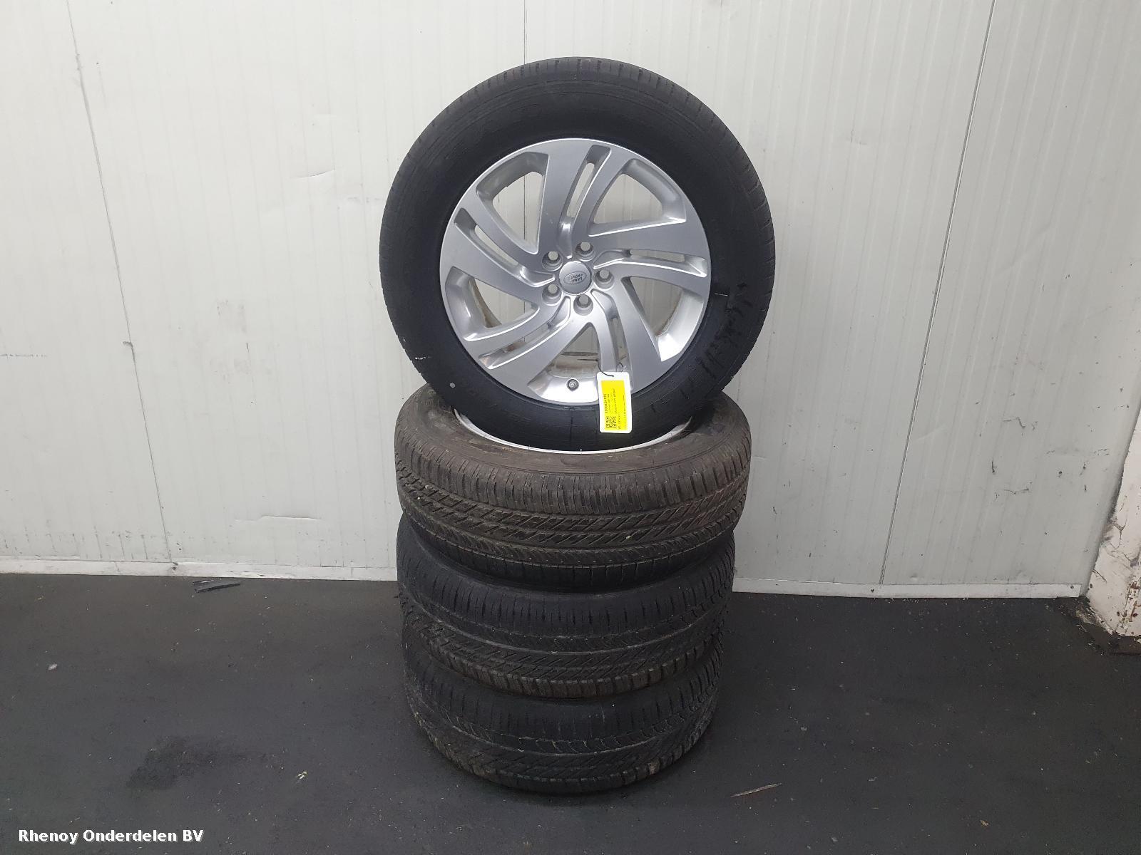 Bekijk Auto-onderdeel VELGEN SET LAND ROVER DISCOVERY SPORT 2019