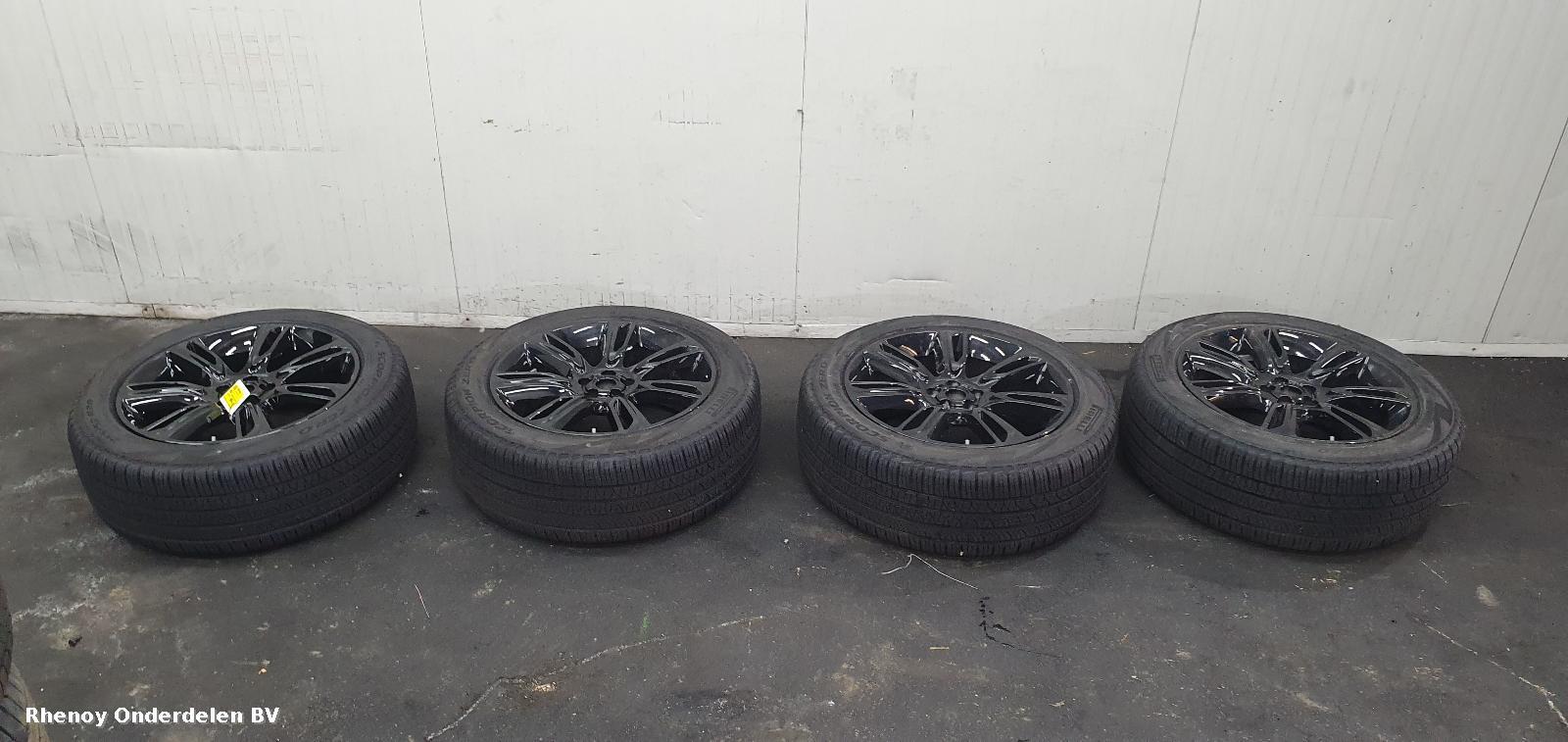 Bekijk Auto-onderdeel VELGEN SET LAND ROVER RANGE ROVER VELAR 2019