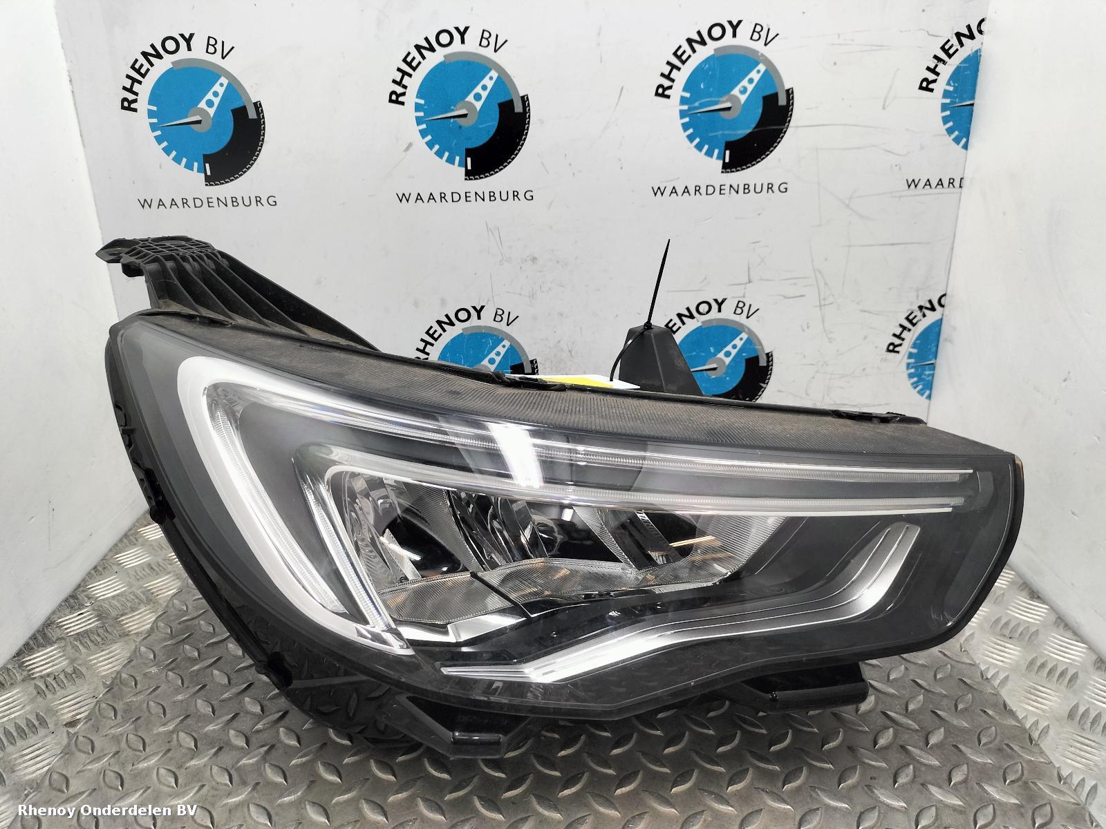 View Auto part R Headlamp VAUXHALL / OPEL GRANDLAND X 2021