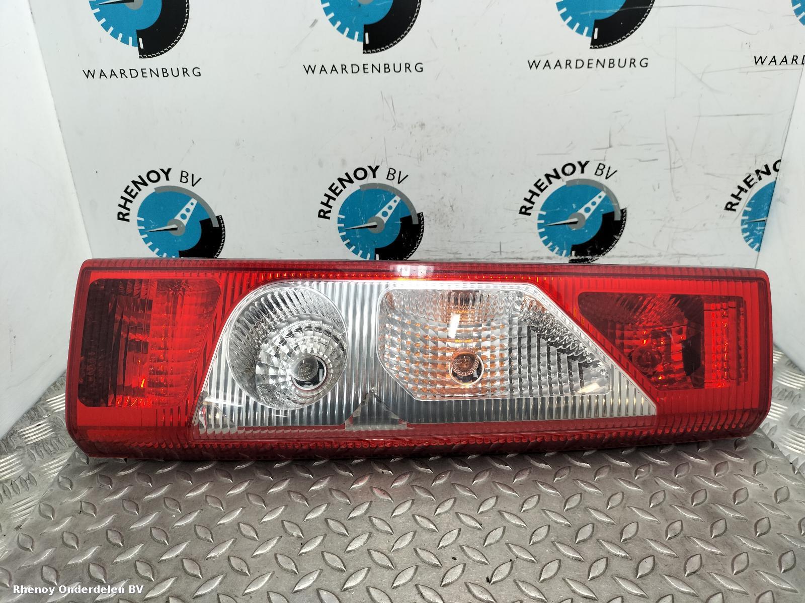 View Auto part R Taillight PEUGEOT EXPERT 2014