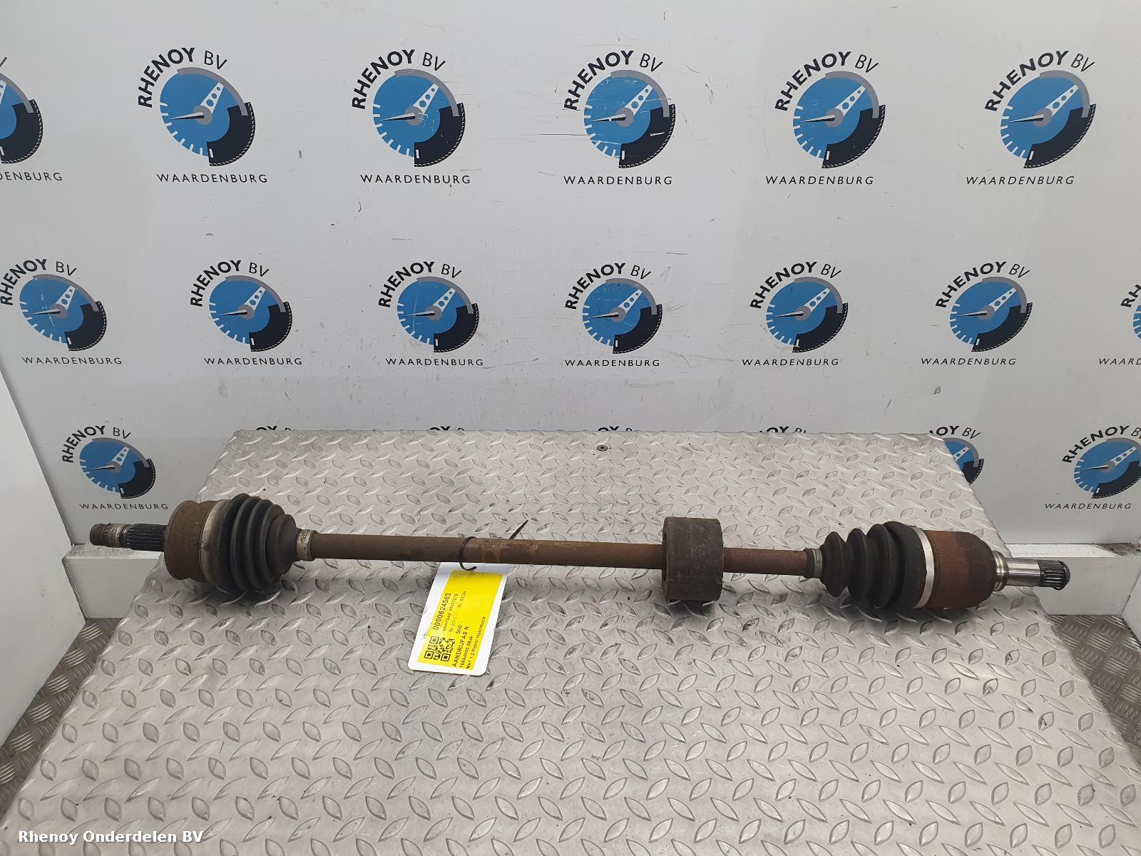 Bekijk Auto-onderdeel AANDRIJFAS R FIAT 500 2010