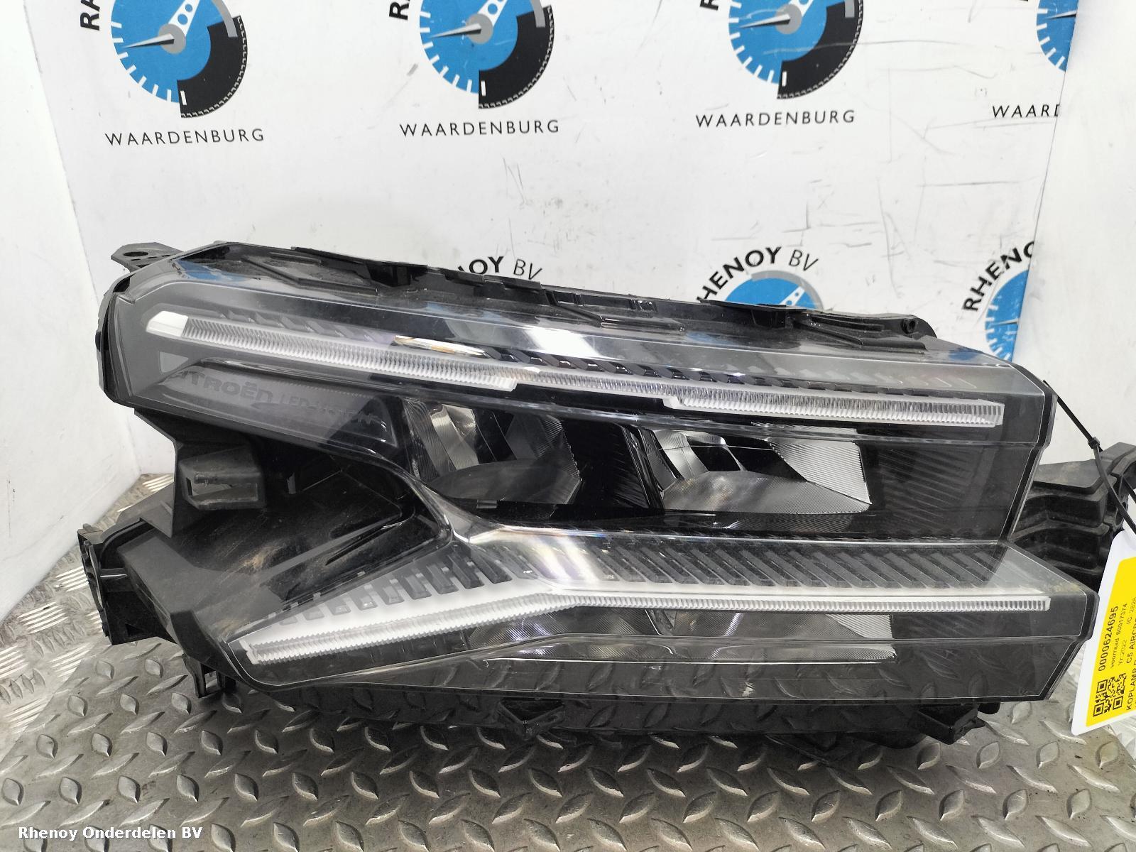 Bekijk Auto-onderdeel KOPLAMP R CITROEN C5 AIRCROSS 2022