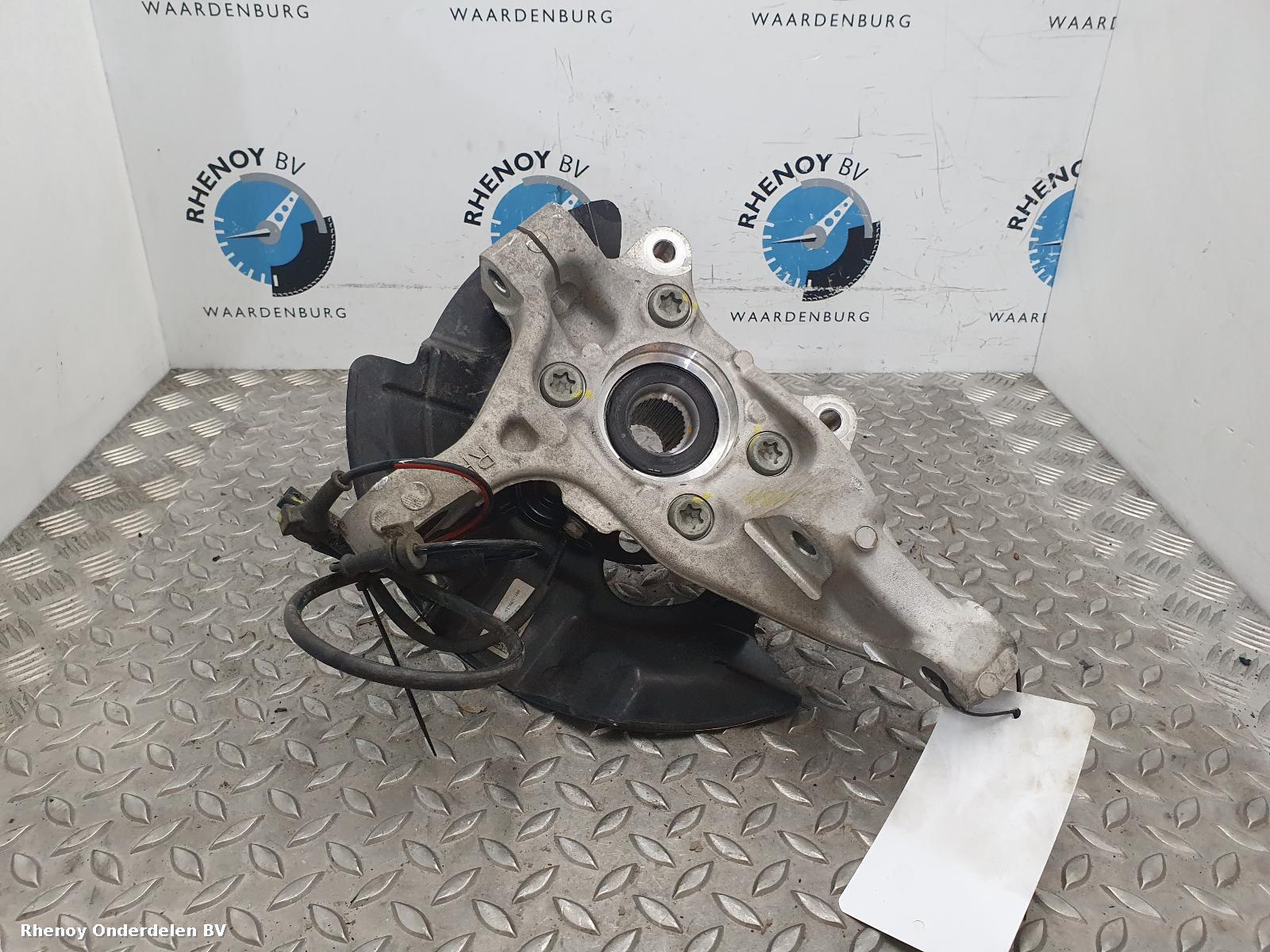 View Auto part RF Hub/Stub Axle Assembly KIA SPORTAGE 2022