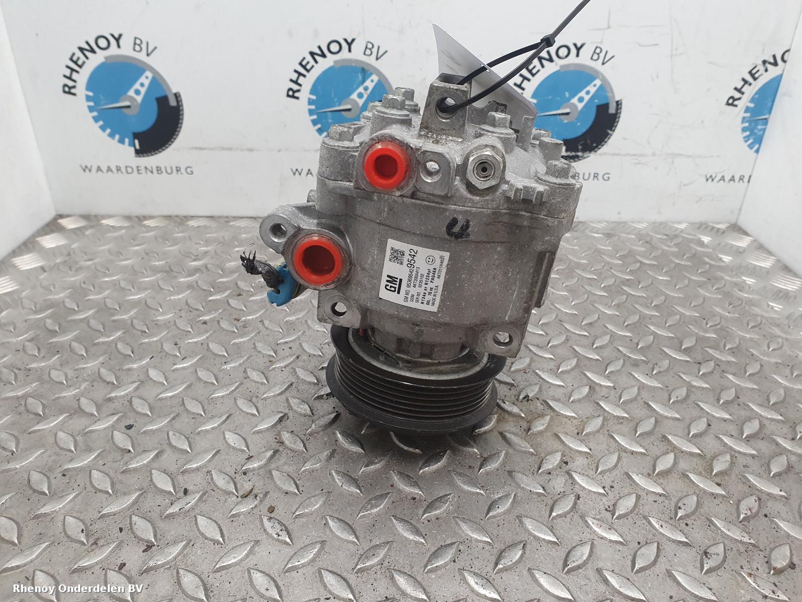 Bekijk Auto-onderdeel AIRCO COMPRESSOR / AIRCOPOMP OPEL / VAUXHALL MOKKA 2015