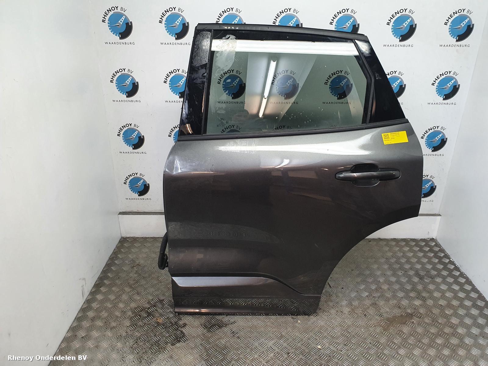 Bekijk Auto-onderdeel PORTIER LA  FORD KUGA 2021