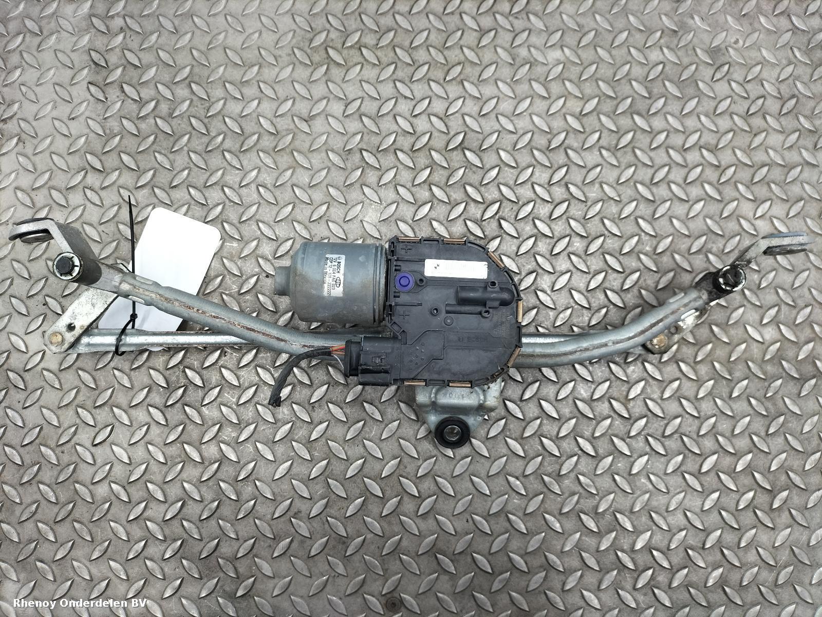 View Auto part RUITENWISSERMOTOR VOOR BMW X3 2012