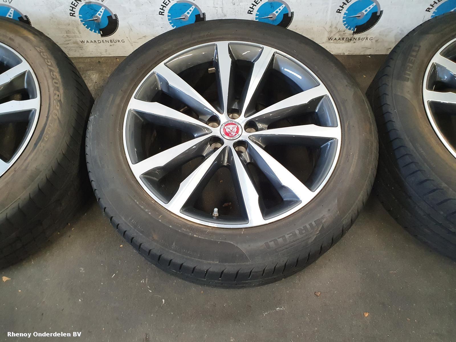 View Auto part VELGEN SET JAGUAR F-PACE 2020