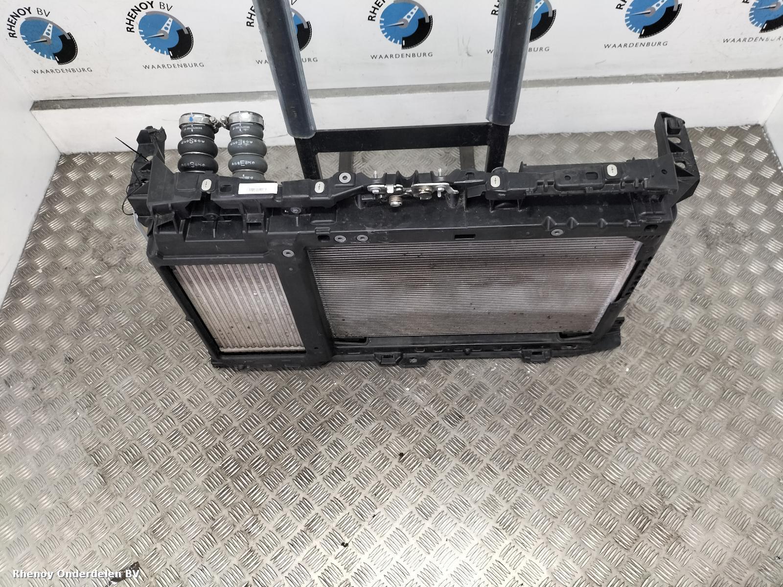 View Auto part VOORFRONT PEUGEOT 2008 2021
