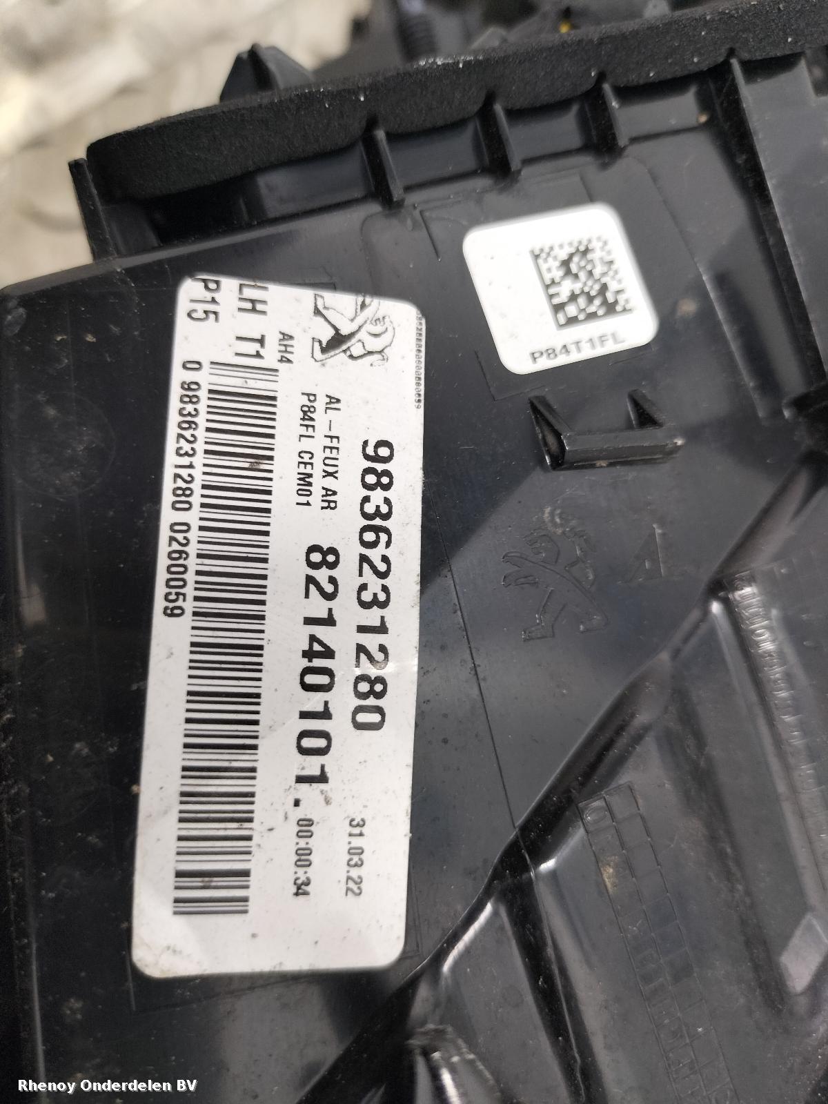 View Auto part ACHTERLICHT L PEUGEOT 3008 2022