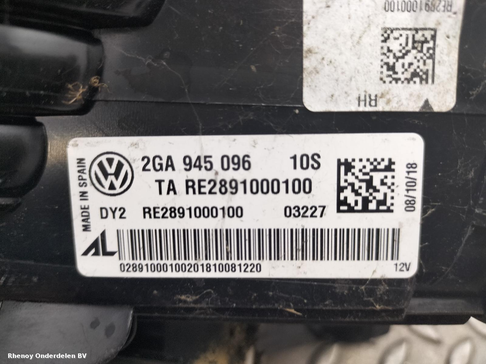 View Auto part R Taillight VOLKSWAGEN T-ROC 2019