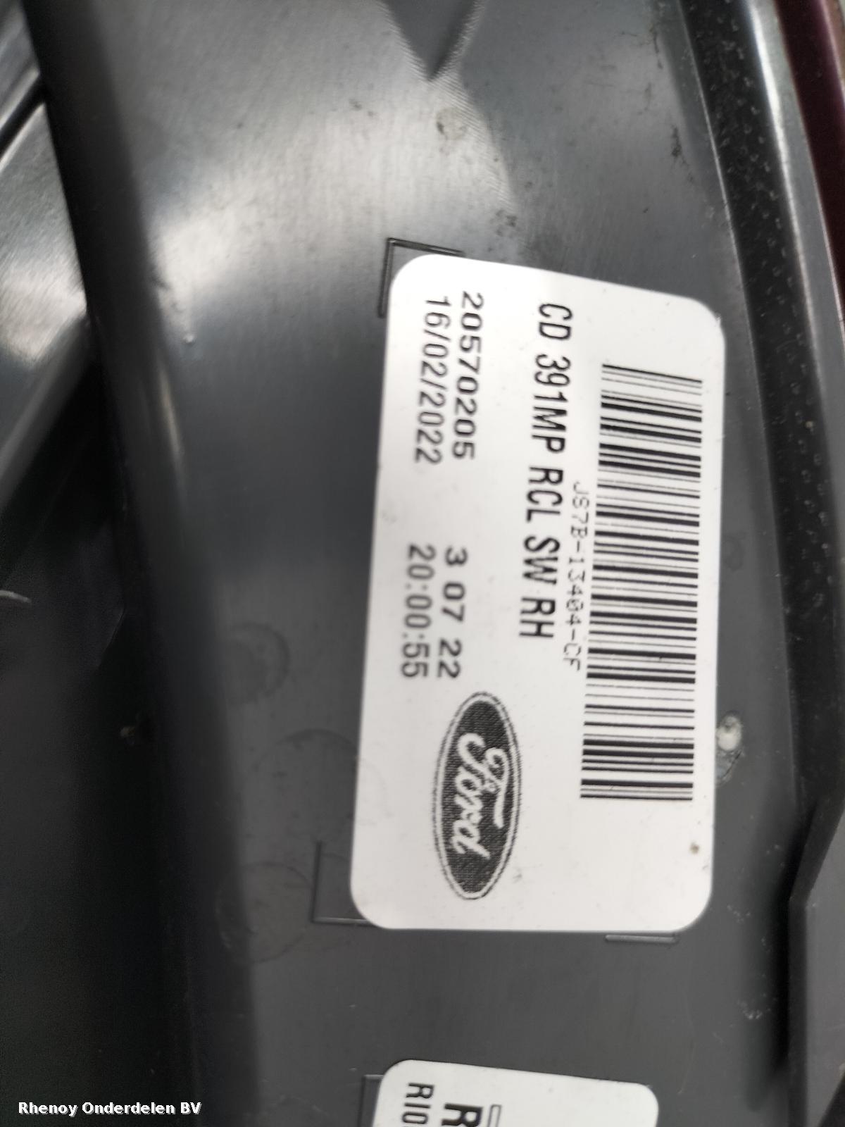 View Auto part R Taillight FORD MONDEO 2022