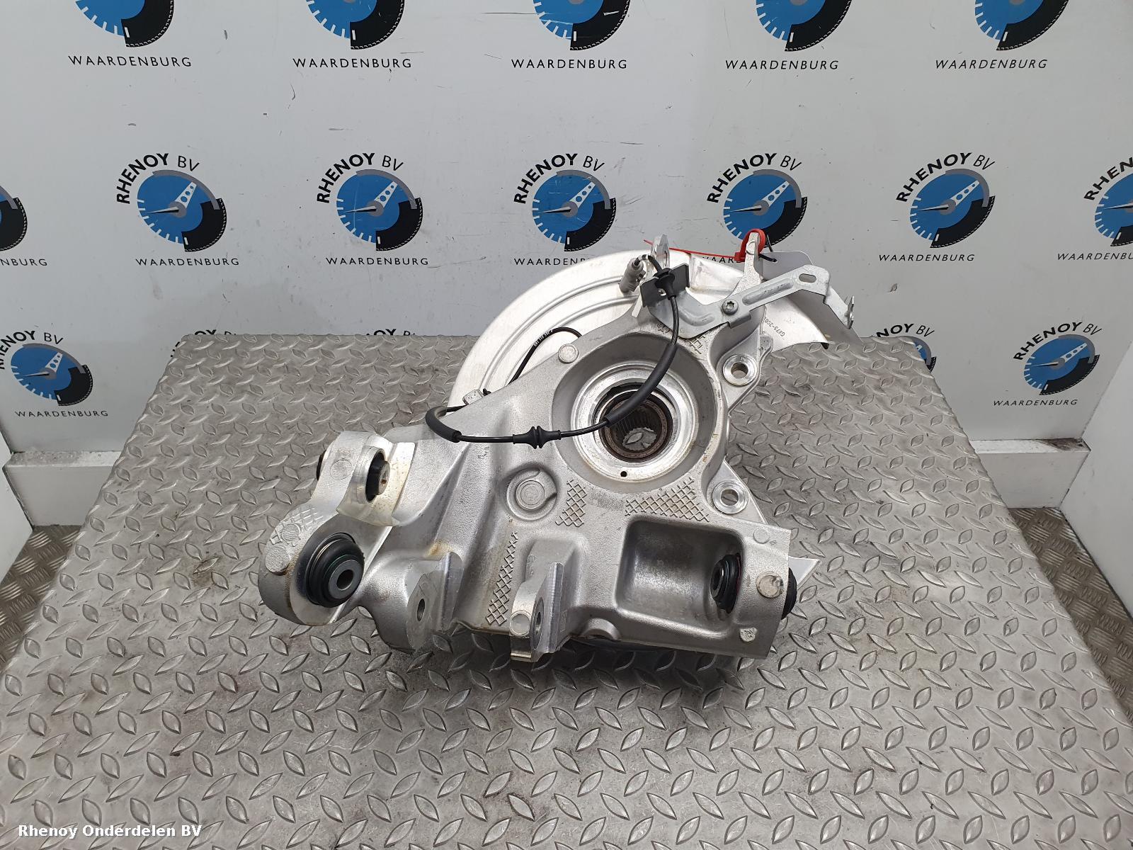 View Auto part RR Hub/Stub Axle Assembly JAGUAR I-PACE 2022