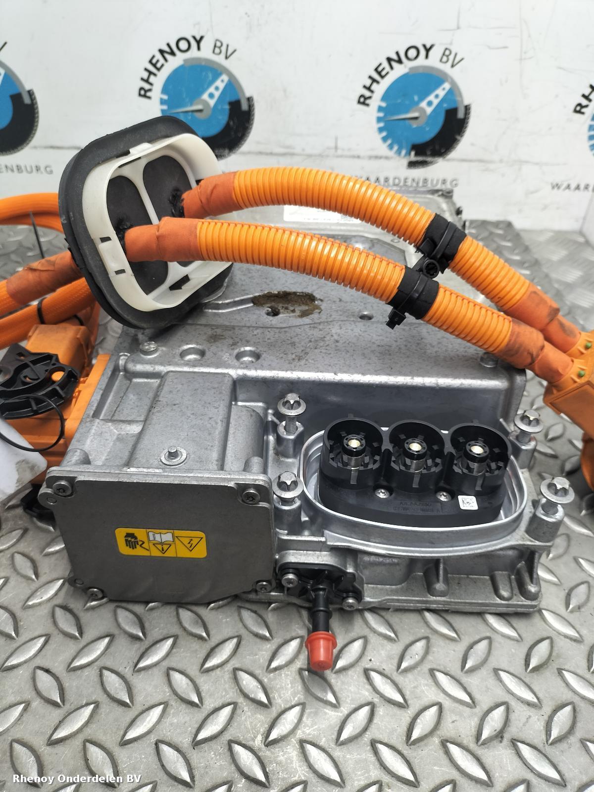 View Auto part EV / HYBRIDE ELEKTRONISCHE OMVORMER JAGUAR I-PACE 2022