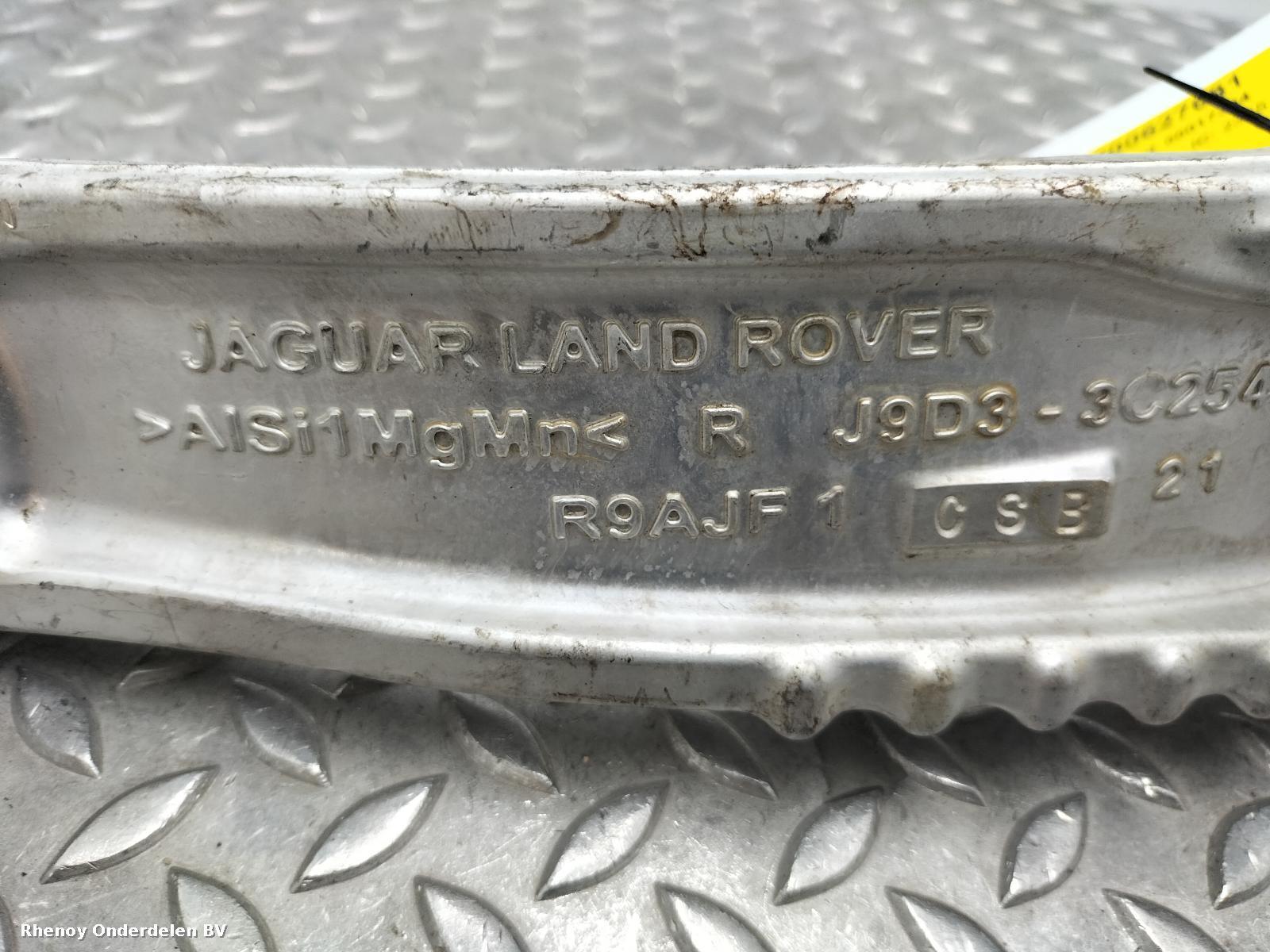 View Auto part DRAAGARM ONDER RV JAGUAR I-PACE 2022