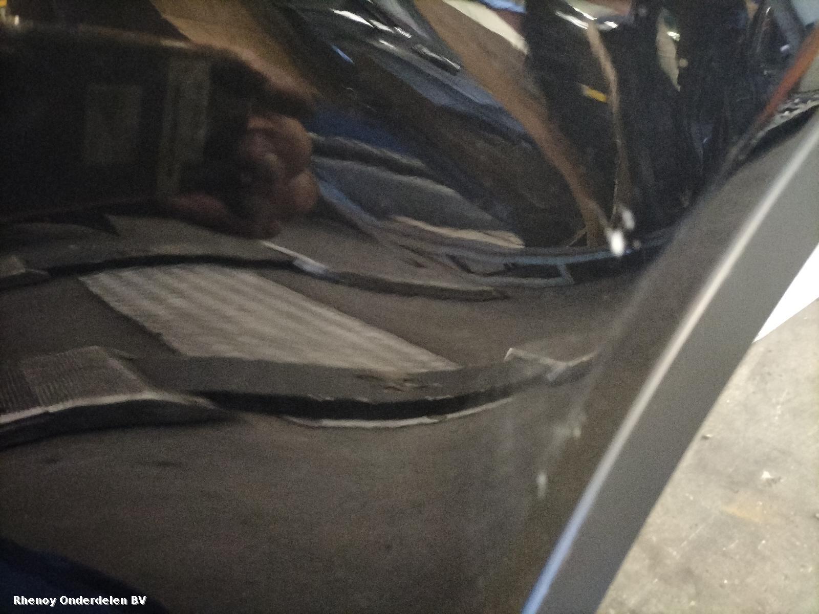 View Auto part PORTIER LA  LAND ROVER DISCOVERY SPORT 2016
