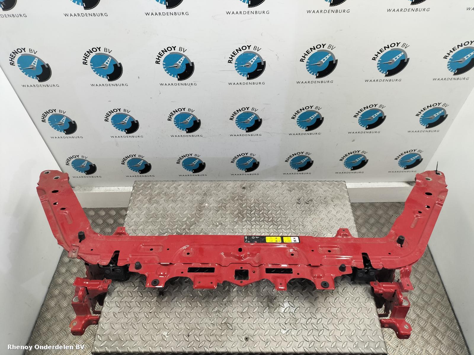 View Auto part VOORFRONT JAGUAR E PACE 2017