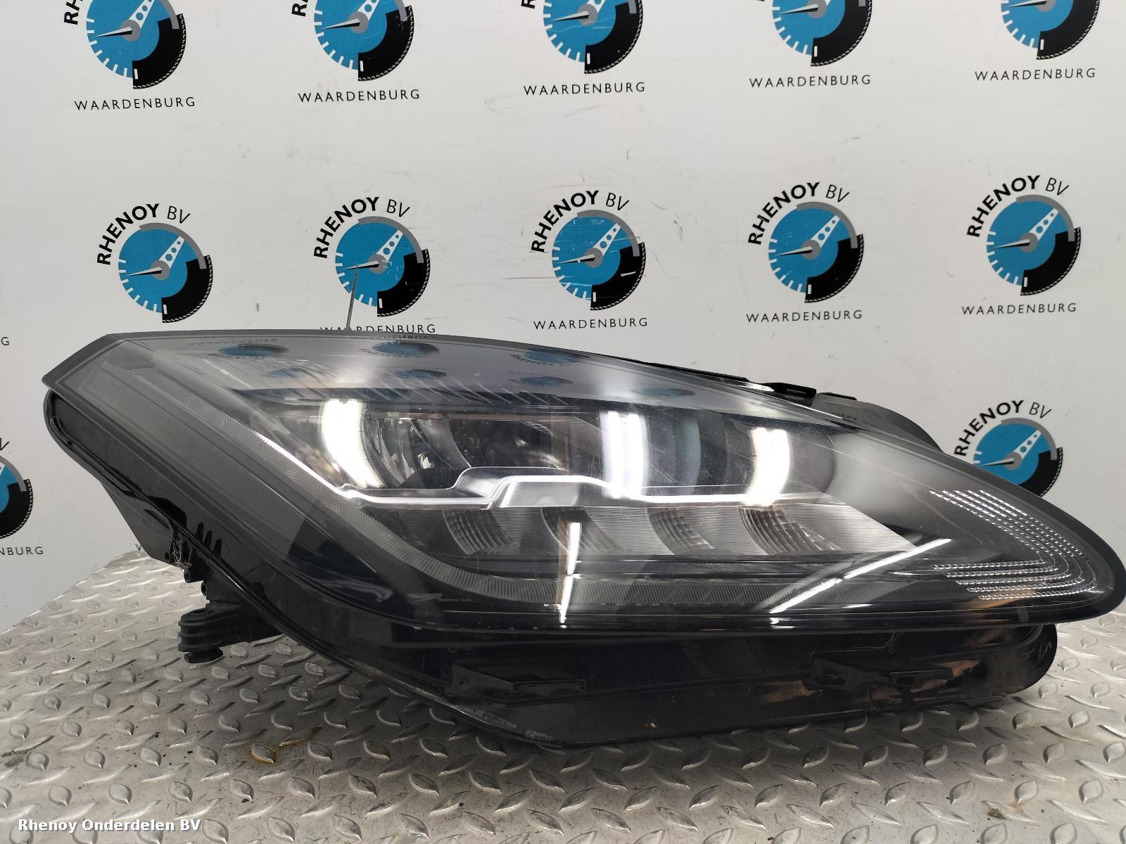 Bekijk Auto-onderdeel KOPLAMP R JAGUAR E PACE 2017