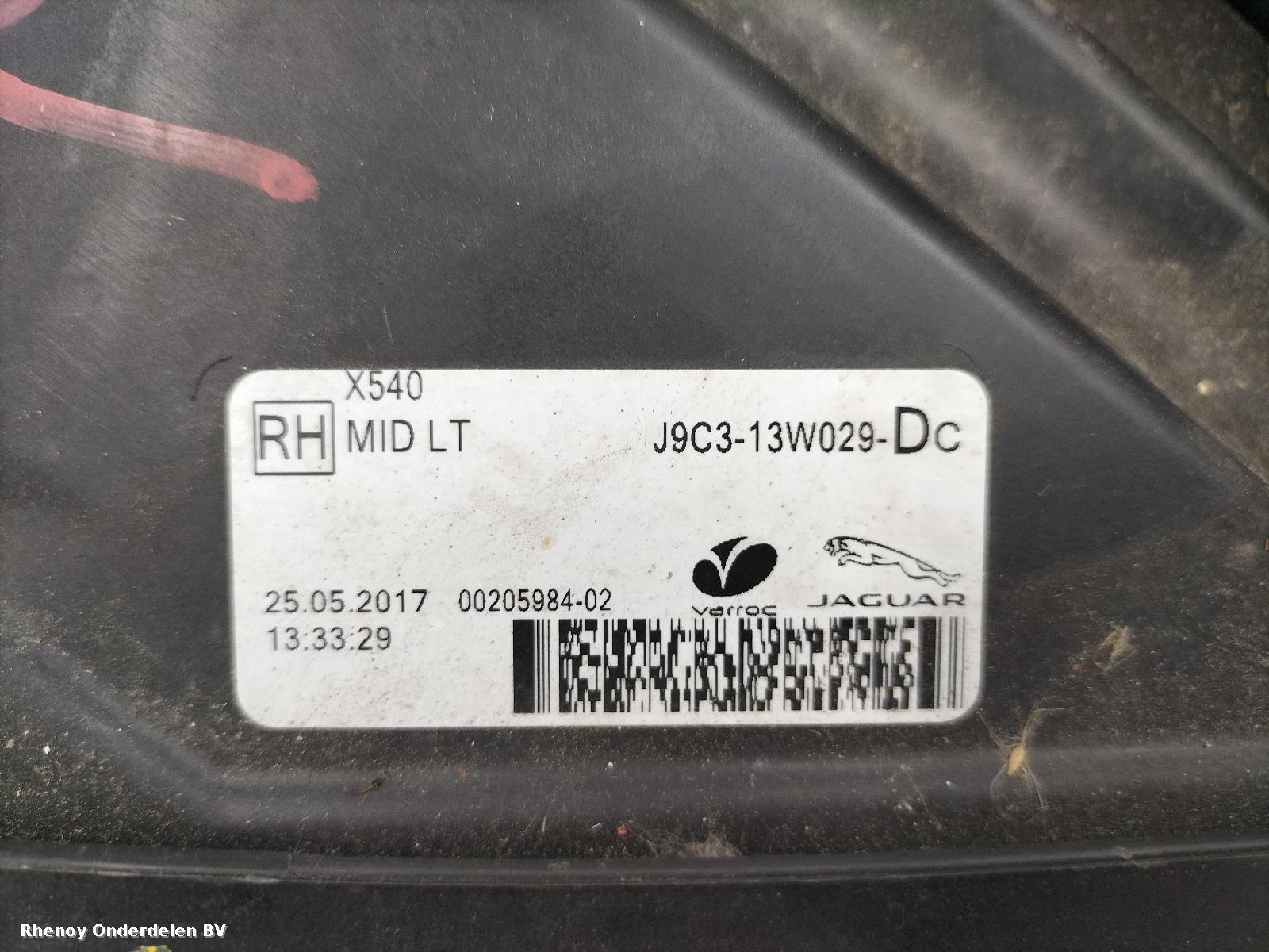 View Auto part KOPLAMP R JAGUAR E PACE 2017
