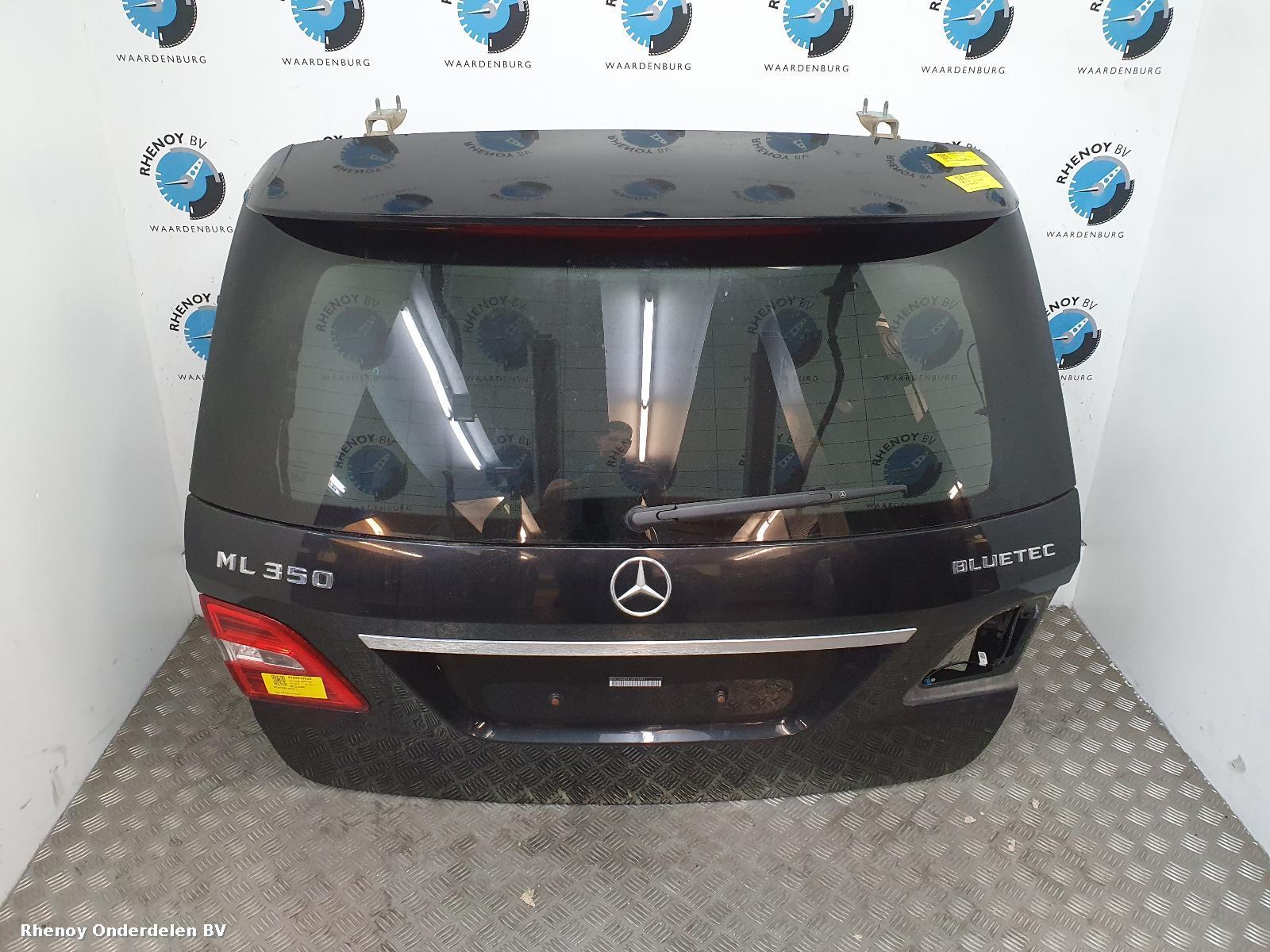 Bekijk Auto-onderdeel ACHTERKLEP MERCEDES M CLASS 2013